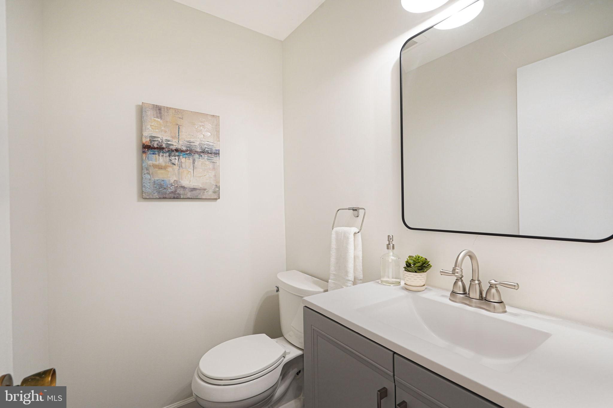 TULIP HILL - Residential