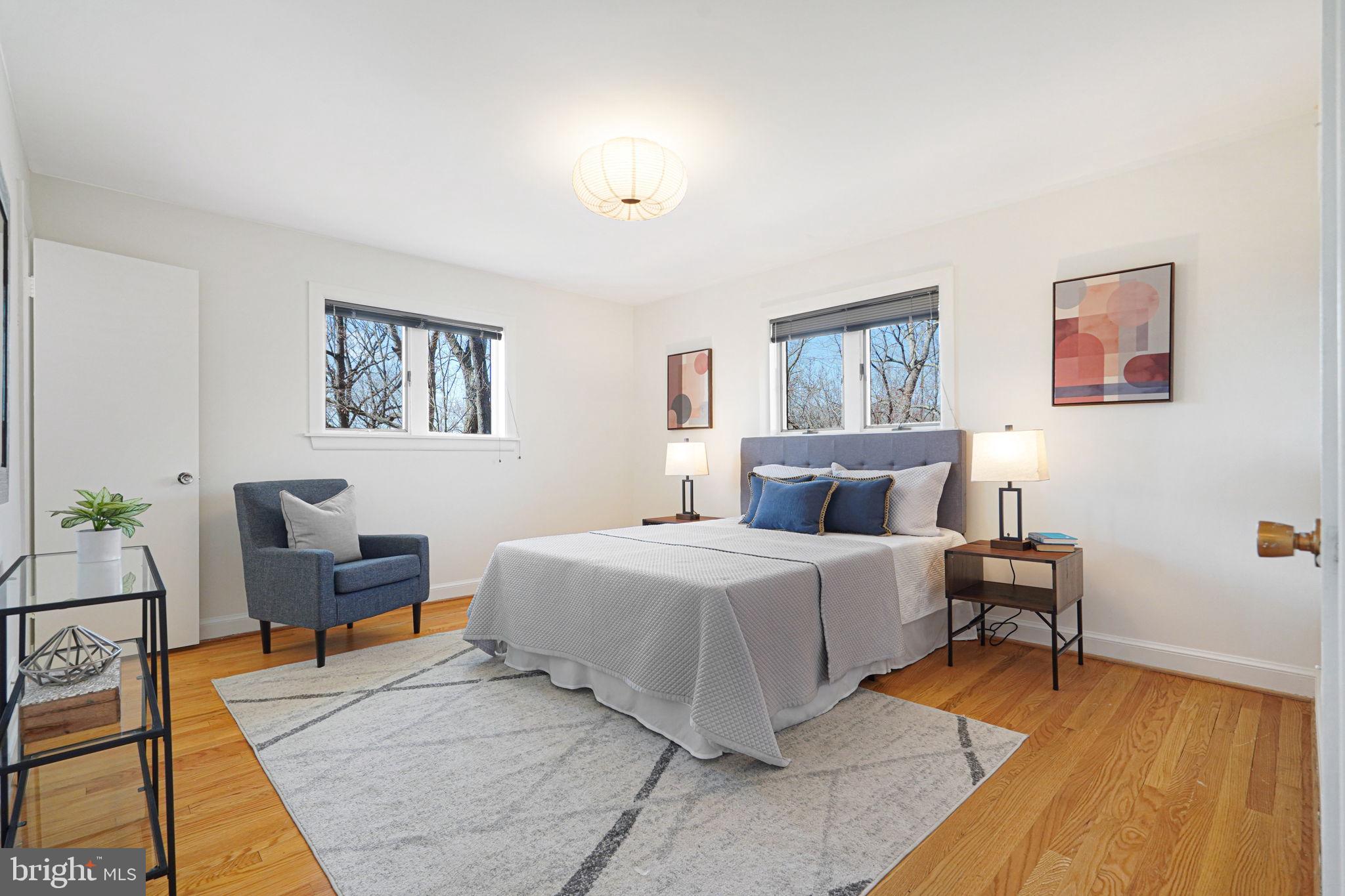 TULIP HILL - Residential