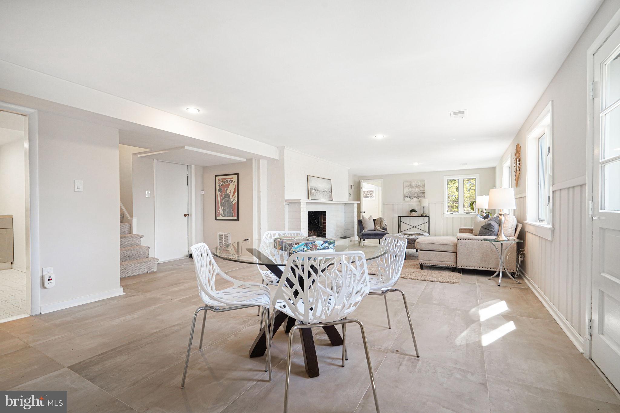 TULIP HILL - Residential