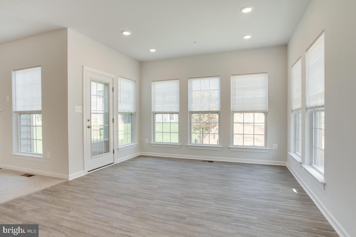 VILLAGES OF SAVANNAH - Residential