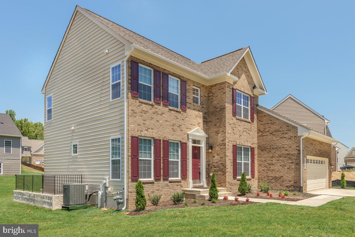 VILLAGES OF SAVANNAH - Residential