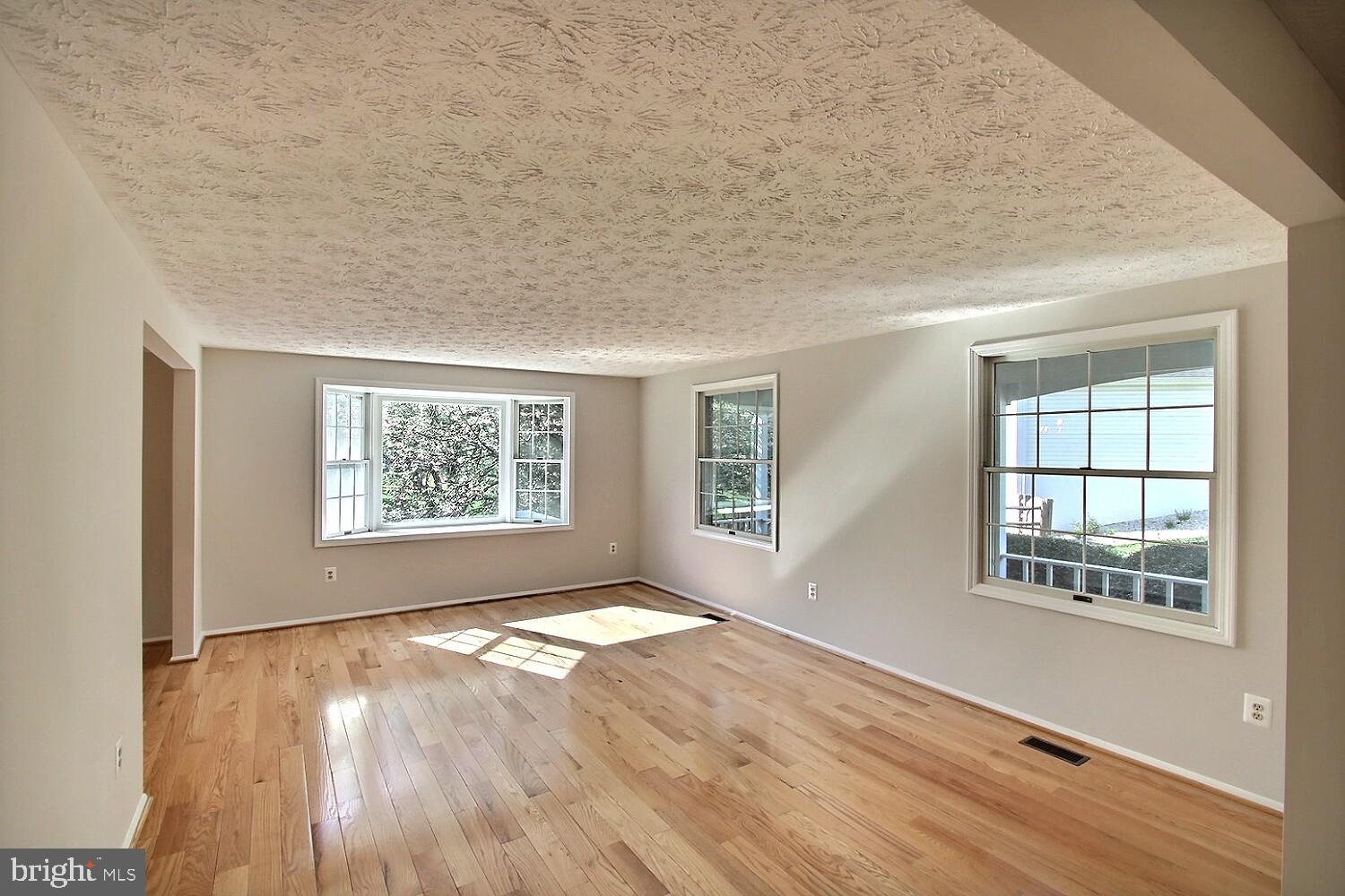 DUFIEF MILL - Residential