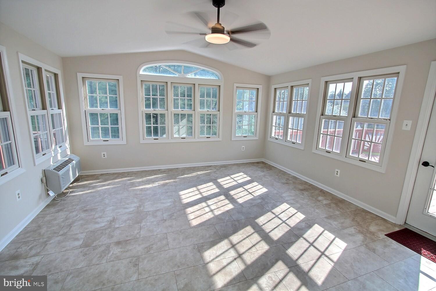 DUFIEF MILL - Residential