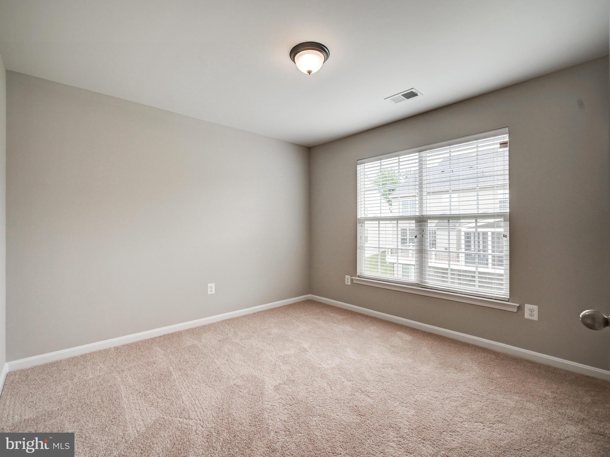 THE PARKE AT MOUNT WASHINGTON - Residential Lease