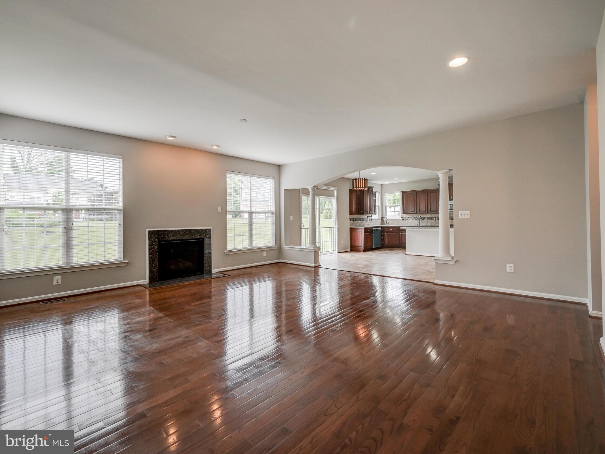 THE PARKE AT MOUNT WASHINGTON - Residential Lease