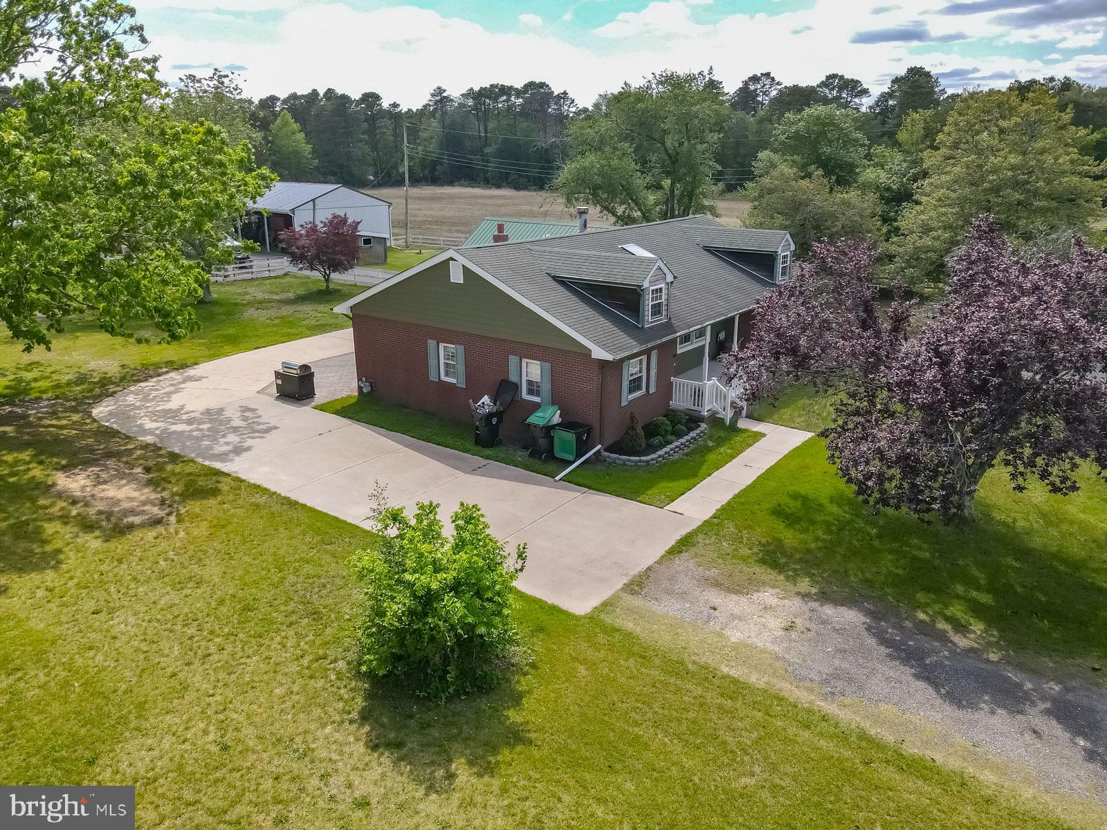 329 LAKEDALE ROAD