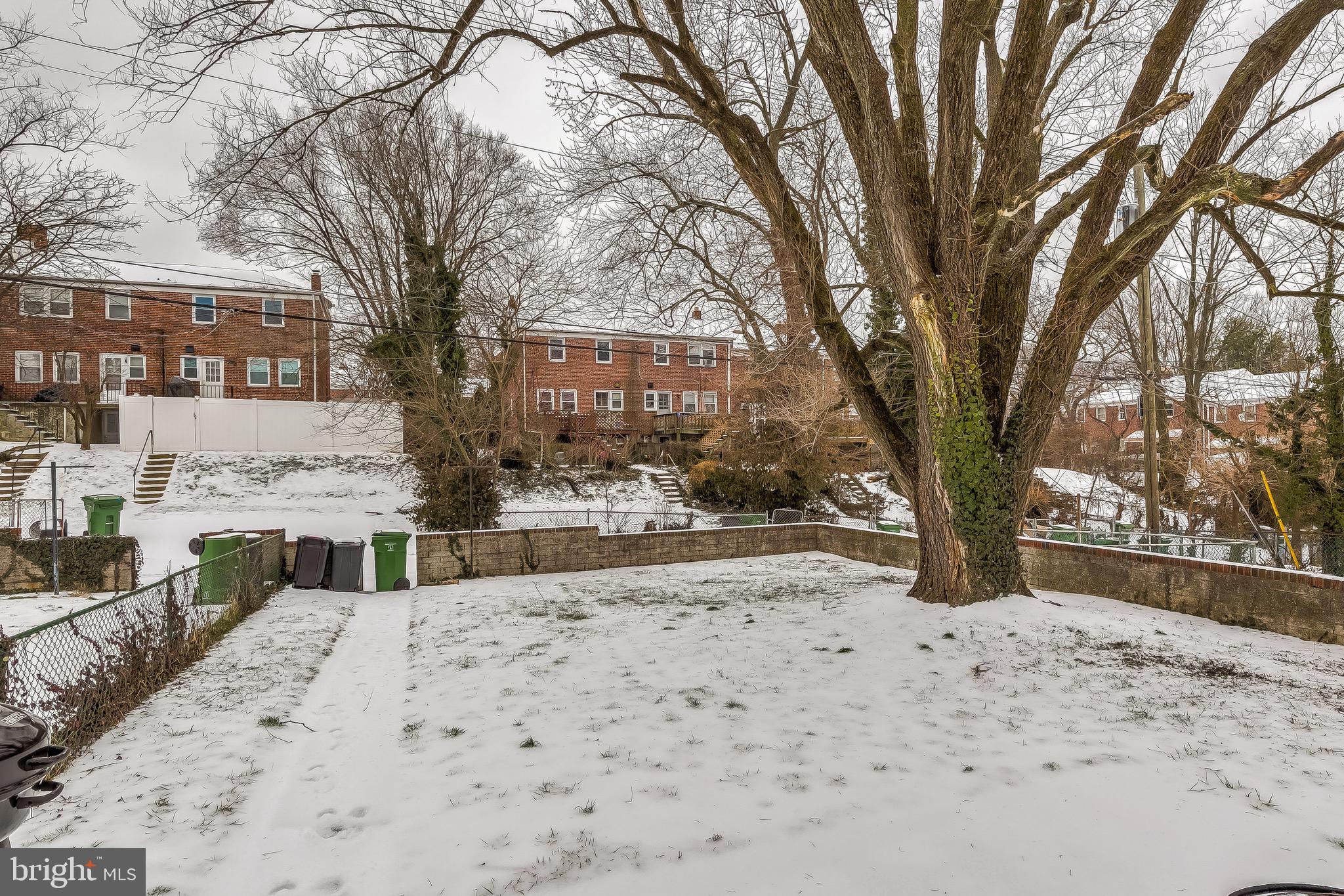 GLEN OAKS - Residential