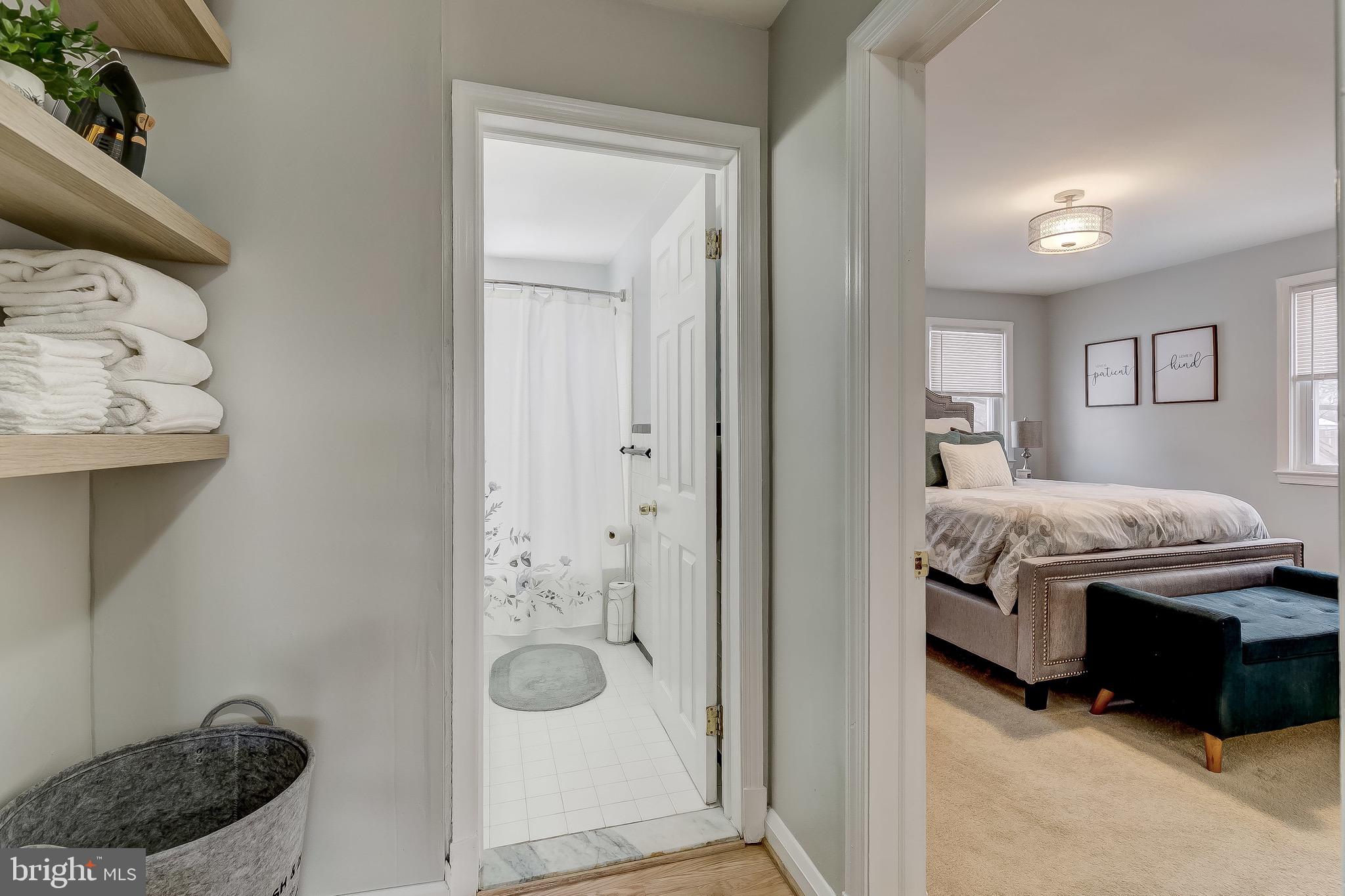 GLEN OAKS - Residential