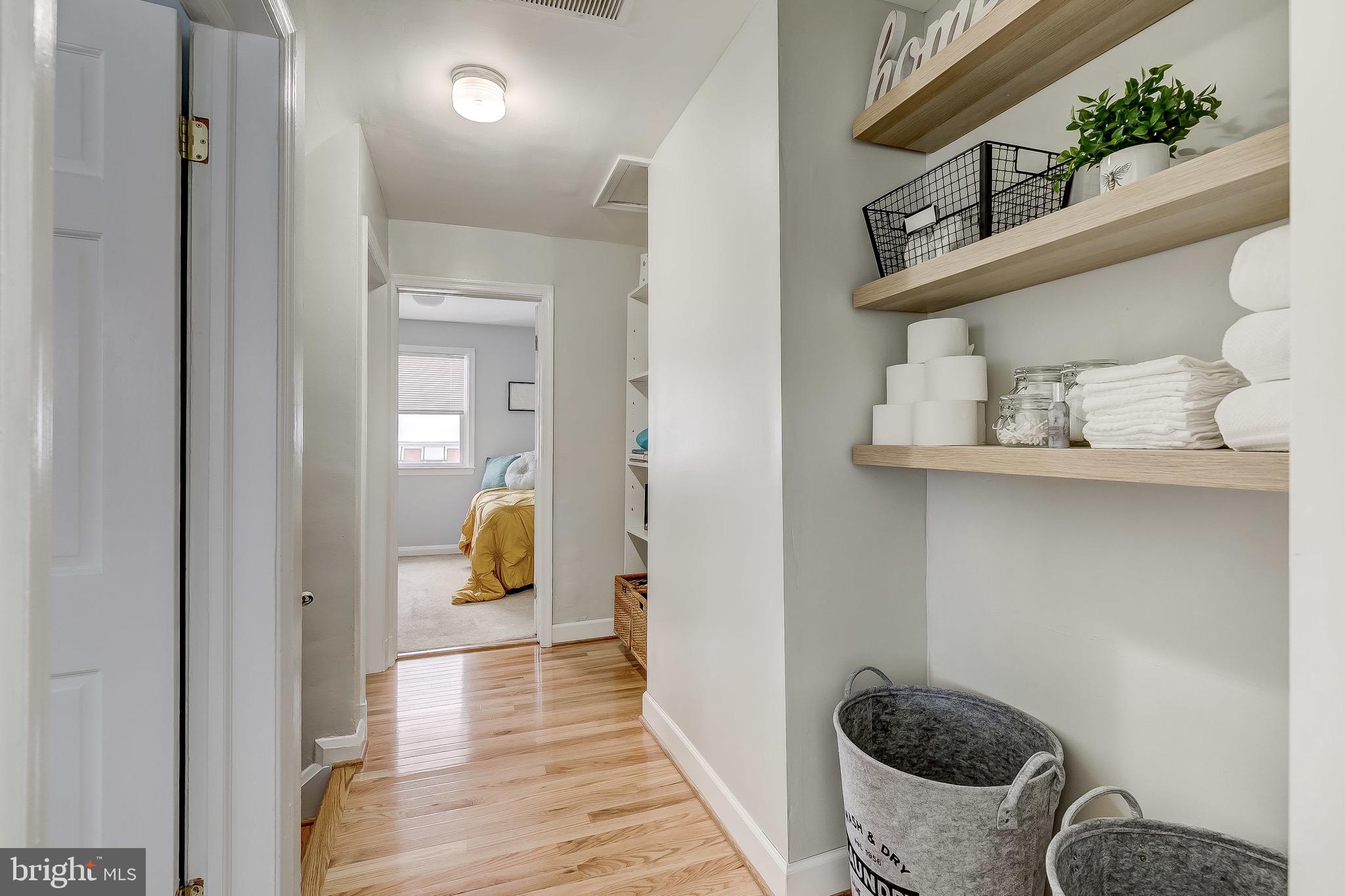 GLEN OAKS - Residential