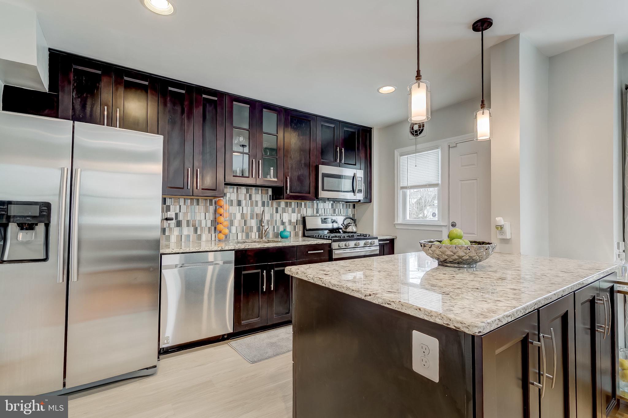 GLEN OAKS - Residential