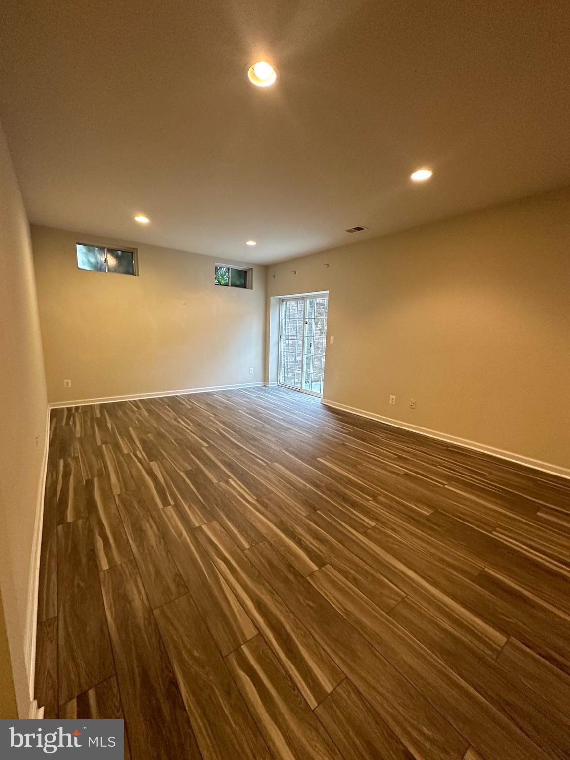 NEW BRISTOW VILLAGE - Residential Lease