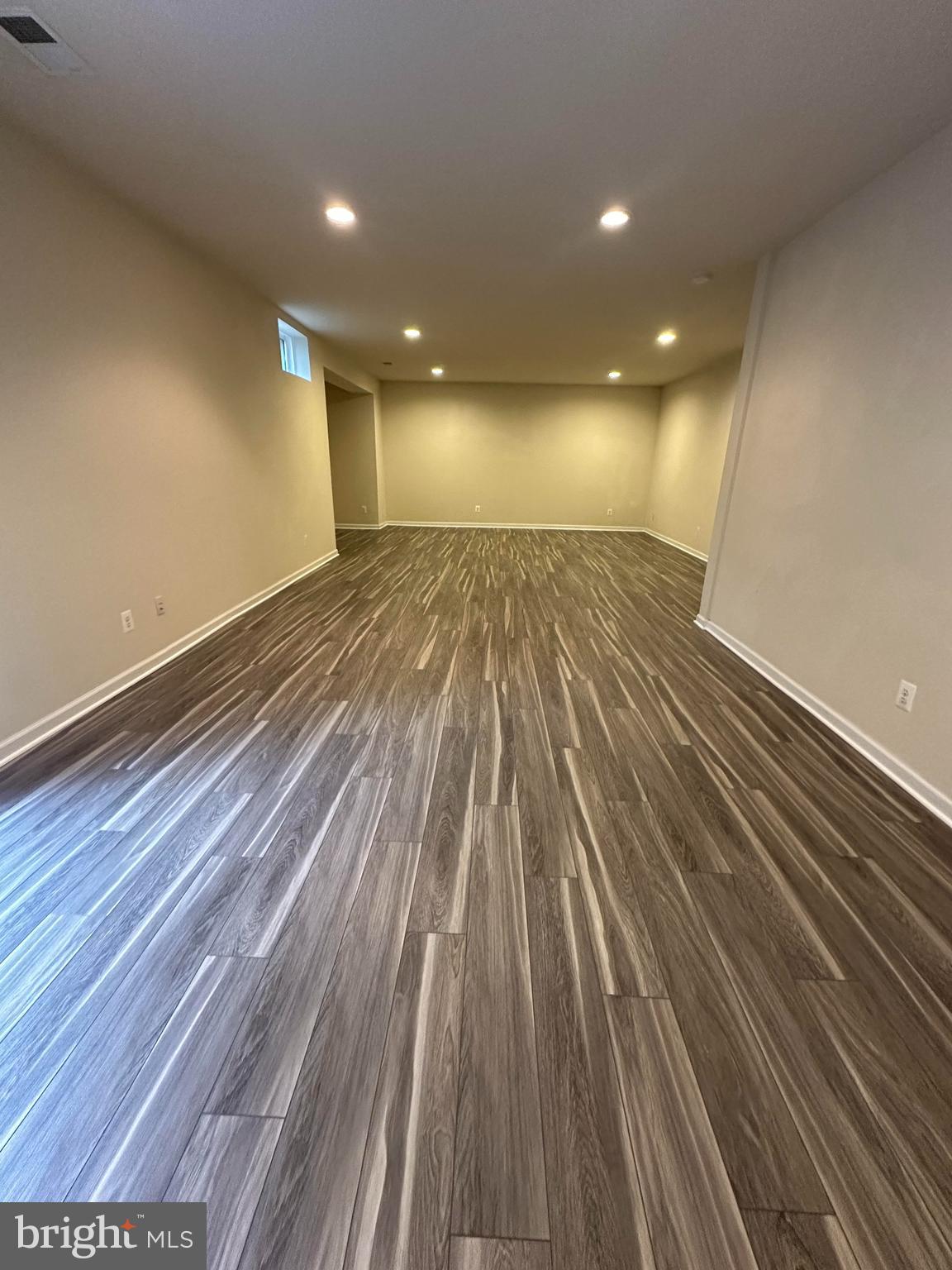 NEW BRISTOW VILLAGE - Residential Lease