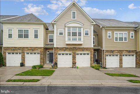 8746 POLISHED PEBBLE WAY LAUREL MD 20723