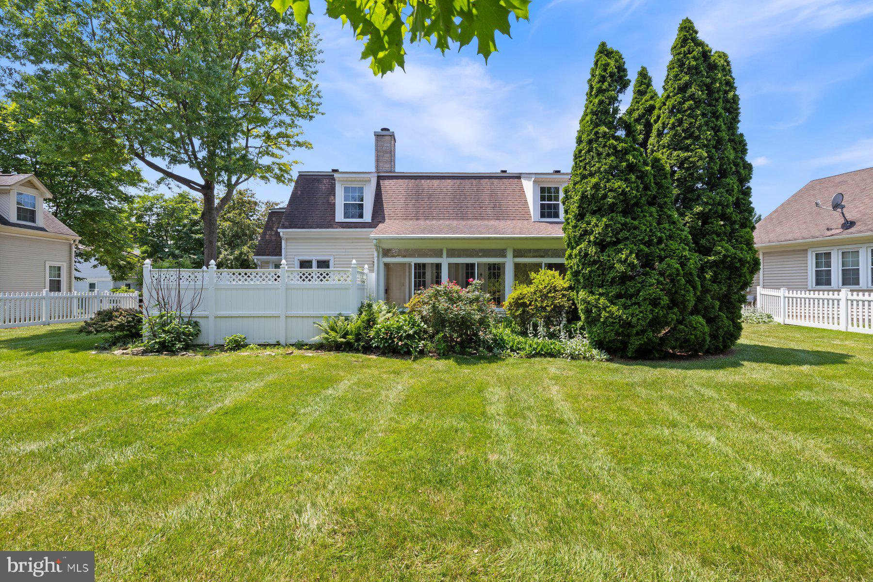 WORMANS MILL - Residential