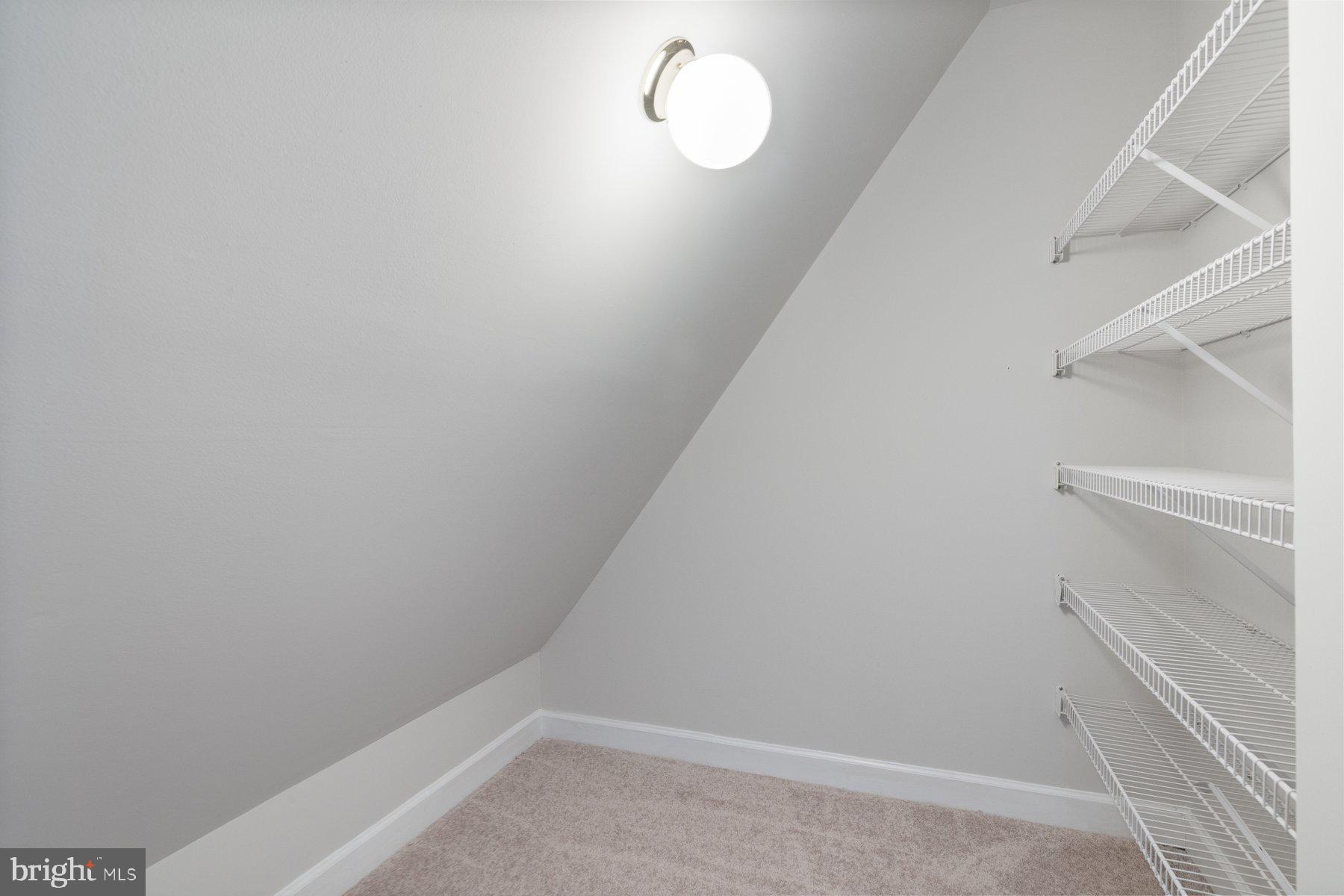 WORMANS MILL - Residential