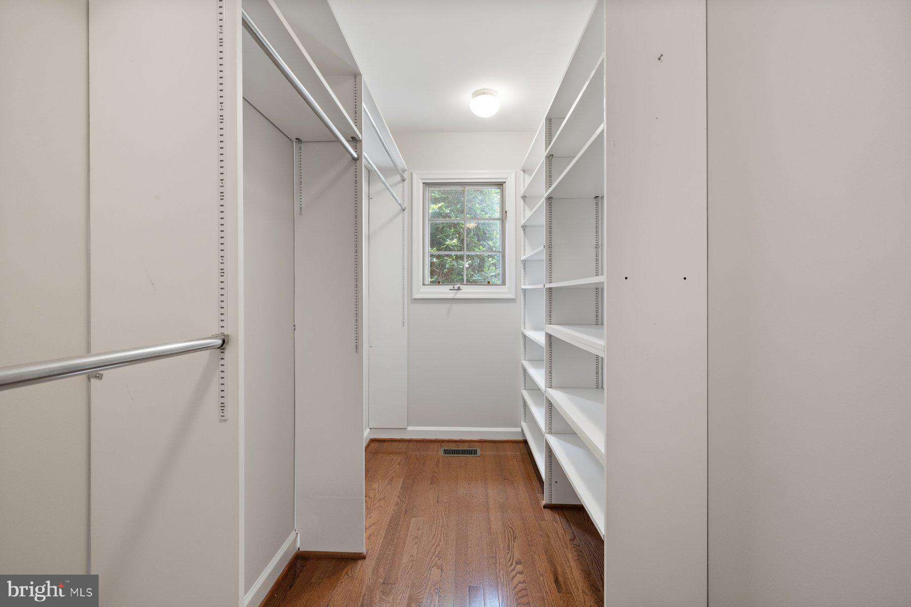 WORMANS MILL - Residential