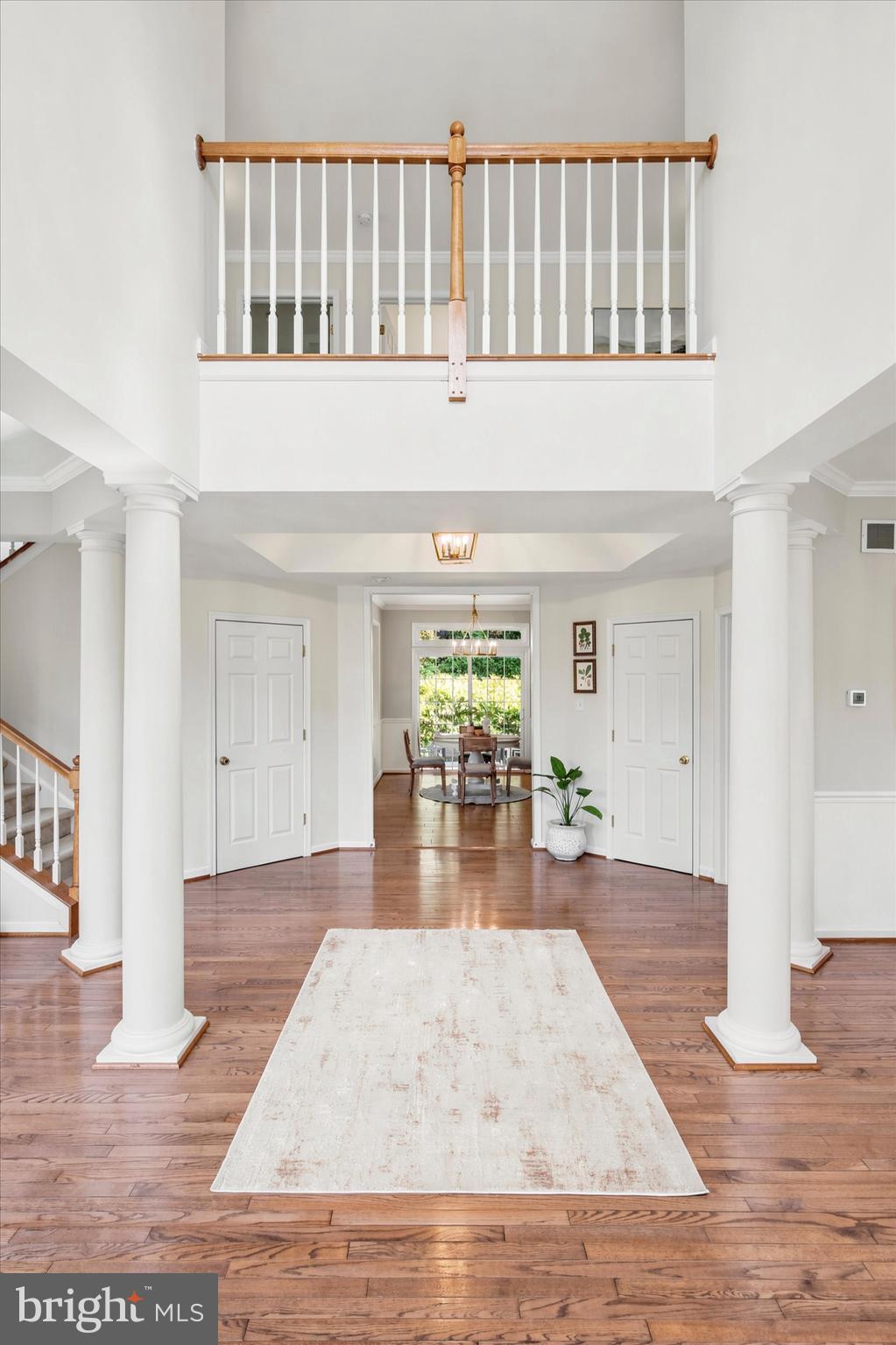 24 WHITE WOODS LANE