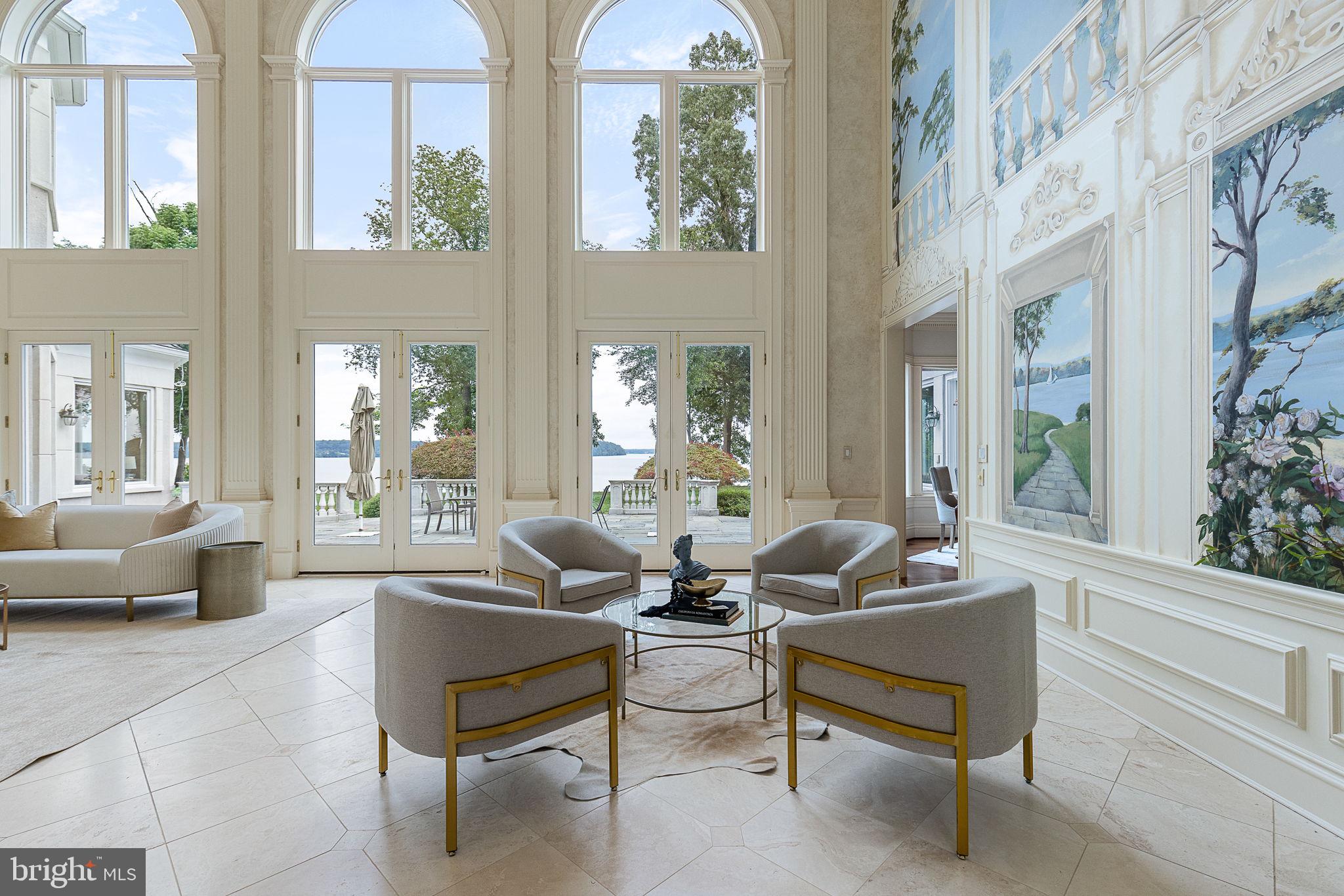 STONE MANOR - Residential