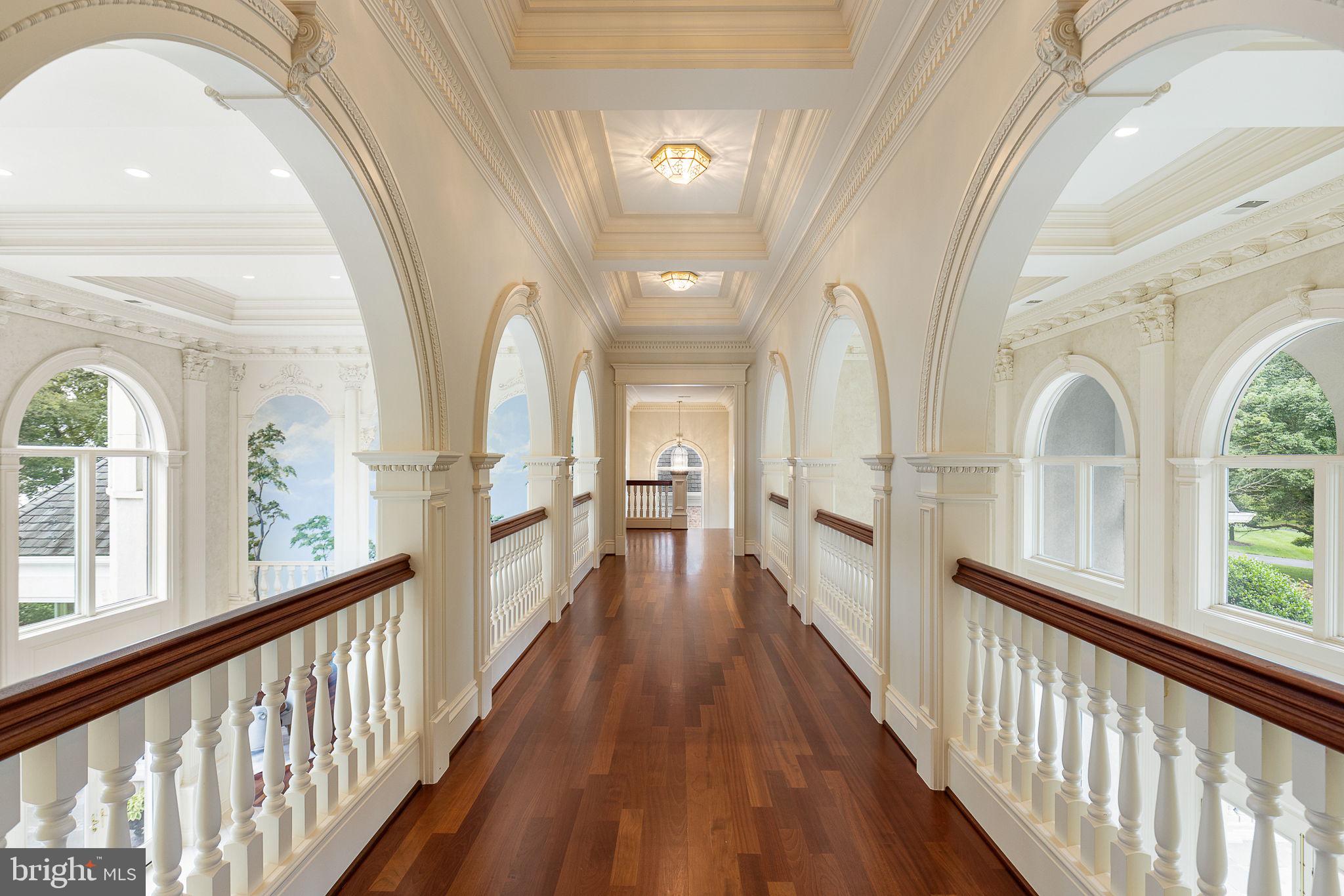 STONE MANOR - Residential