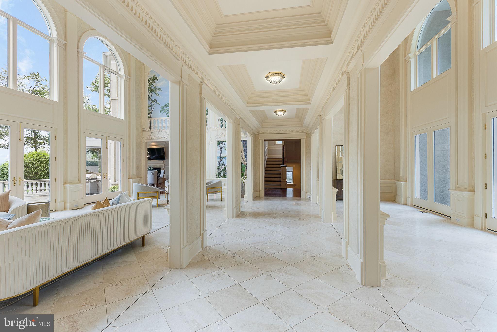 STONE MANOR - Residential