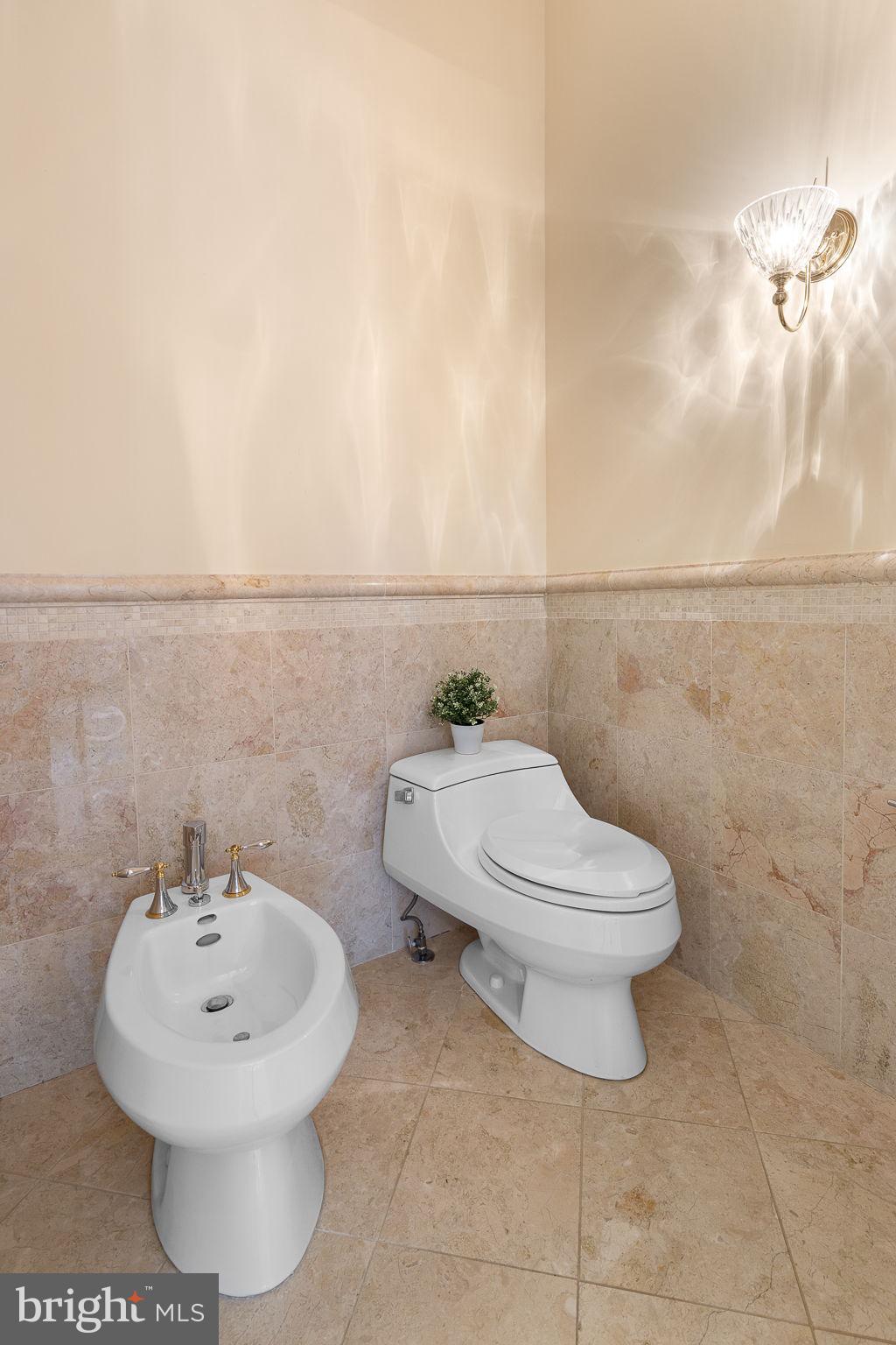 STONE MANOR - Residential