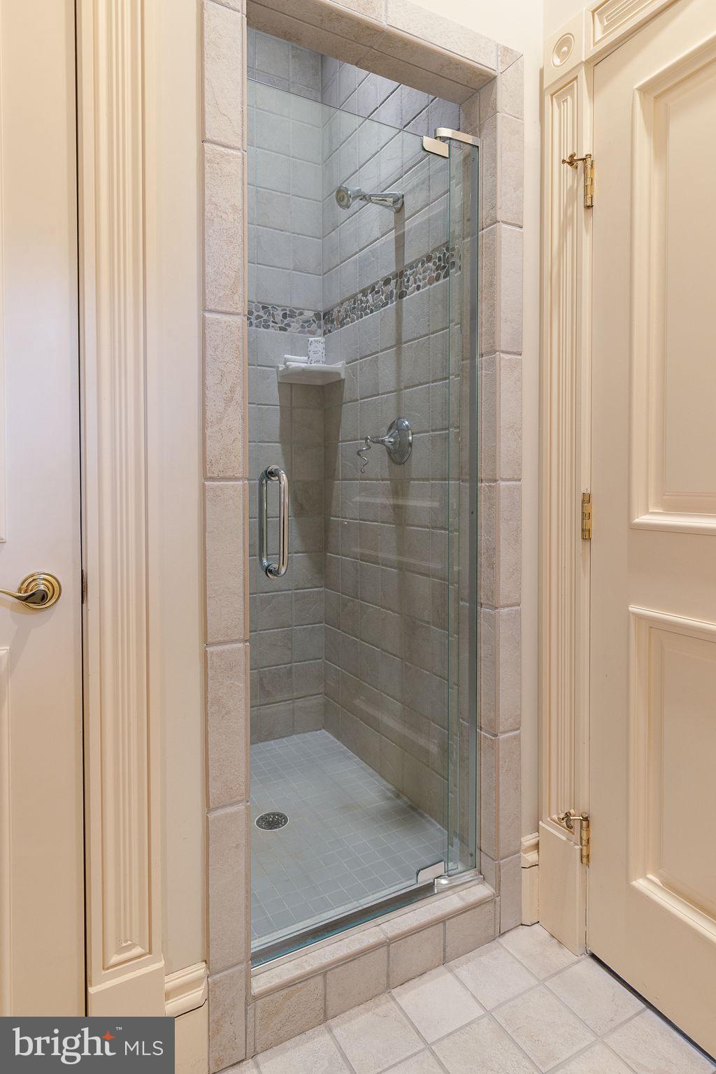 STONE MANOR - Residential