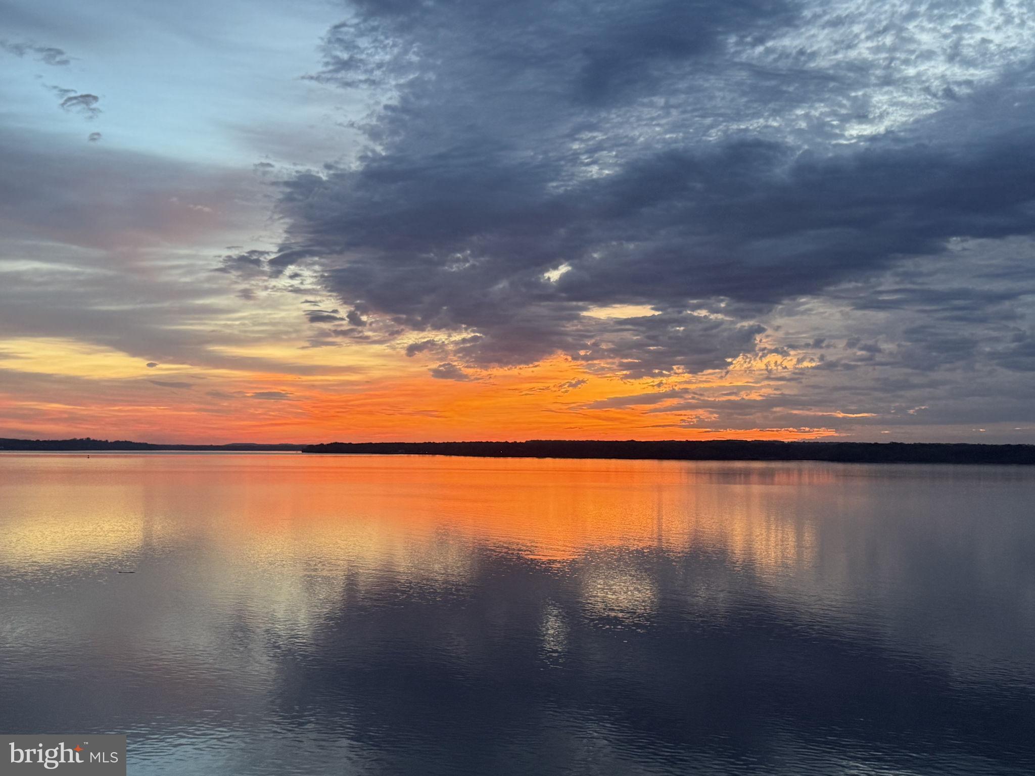 STONE MANOR - Residential