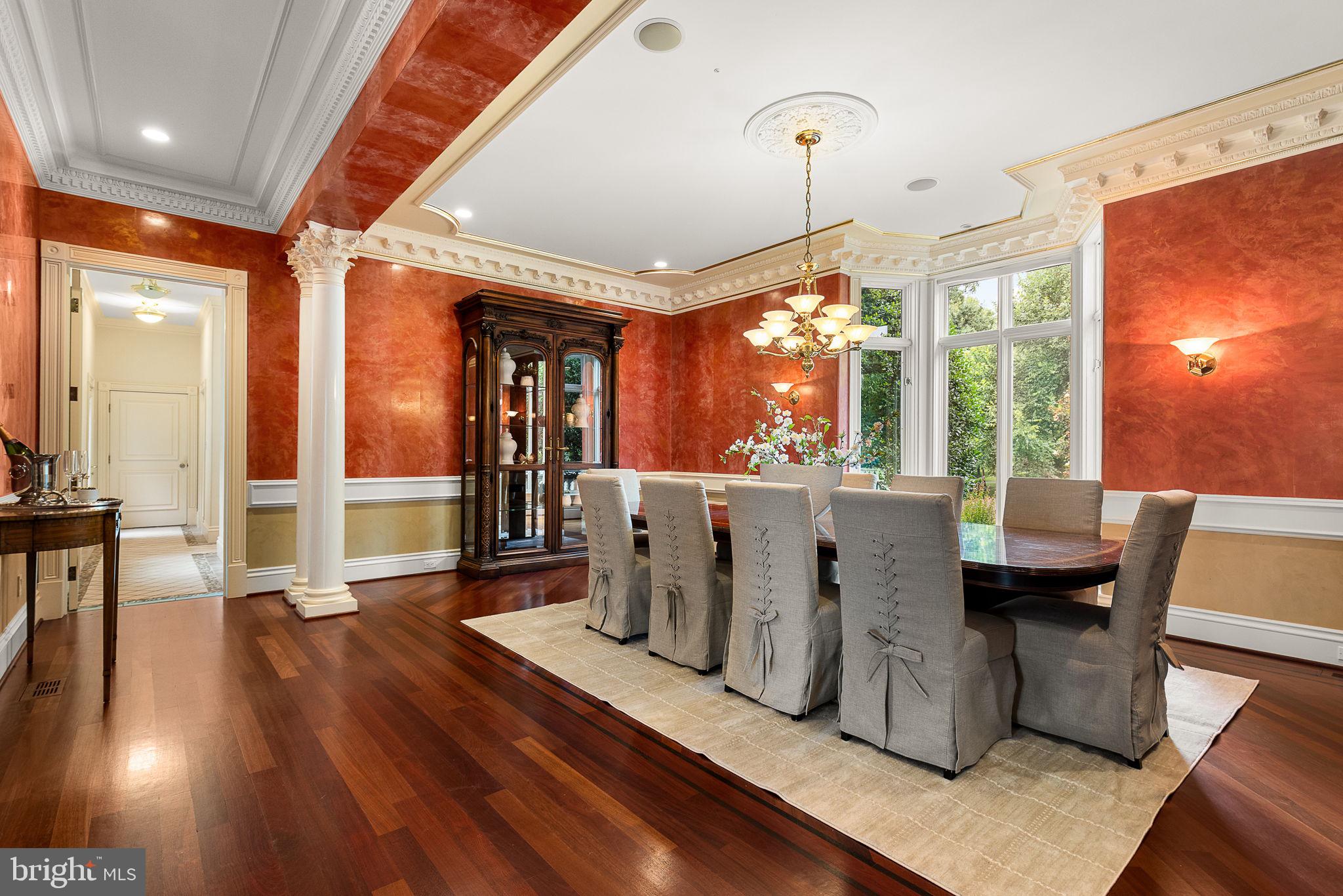 STONE MANOR - Residential