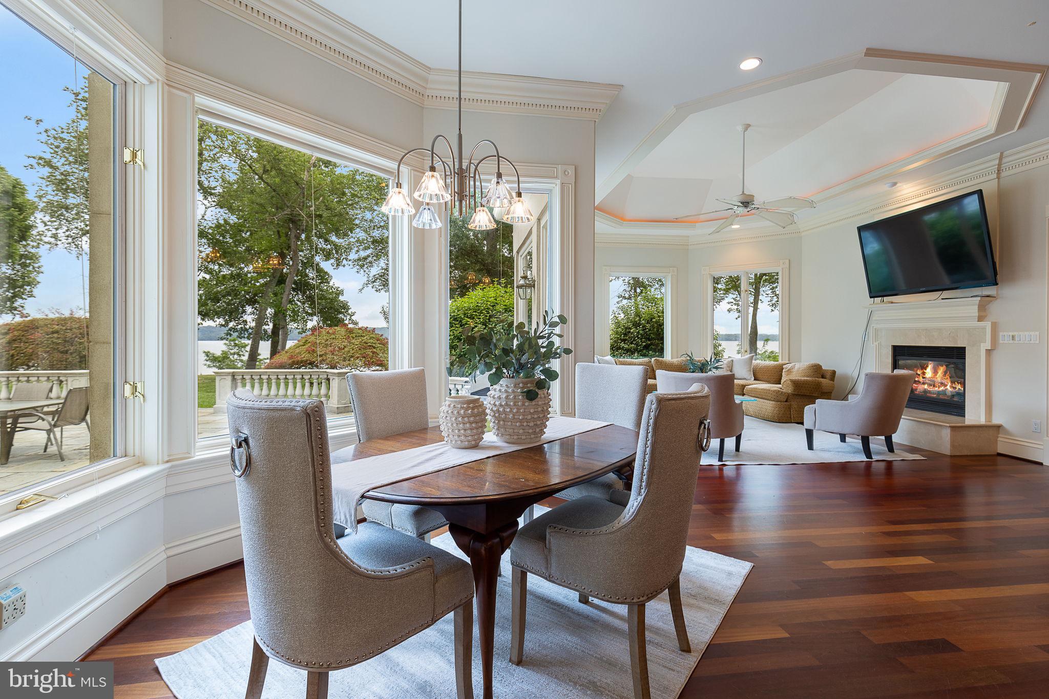 STONE MANOR - Residential