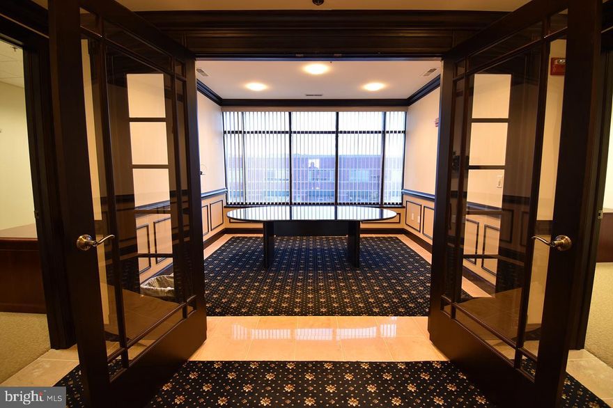 Upscale Professional Office Suites in Centreville, Move-in Ready, Upscale, brightly, and fully built-out Includes reception area, conference rooms, 6 private offices, Kitchen with dishwasher, Busy four-story office building is served by glass foyer entrance, common elevators, and restrooms. Fantastic popular office location just off I-66 & Route 29. NNN LEASE-Tenants pay property tax and condo fees.
