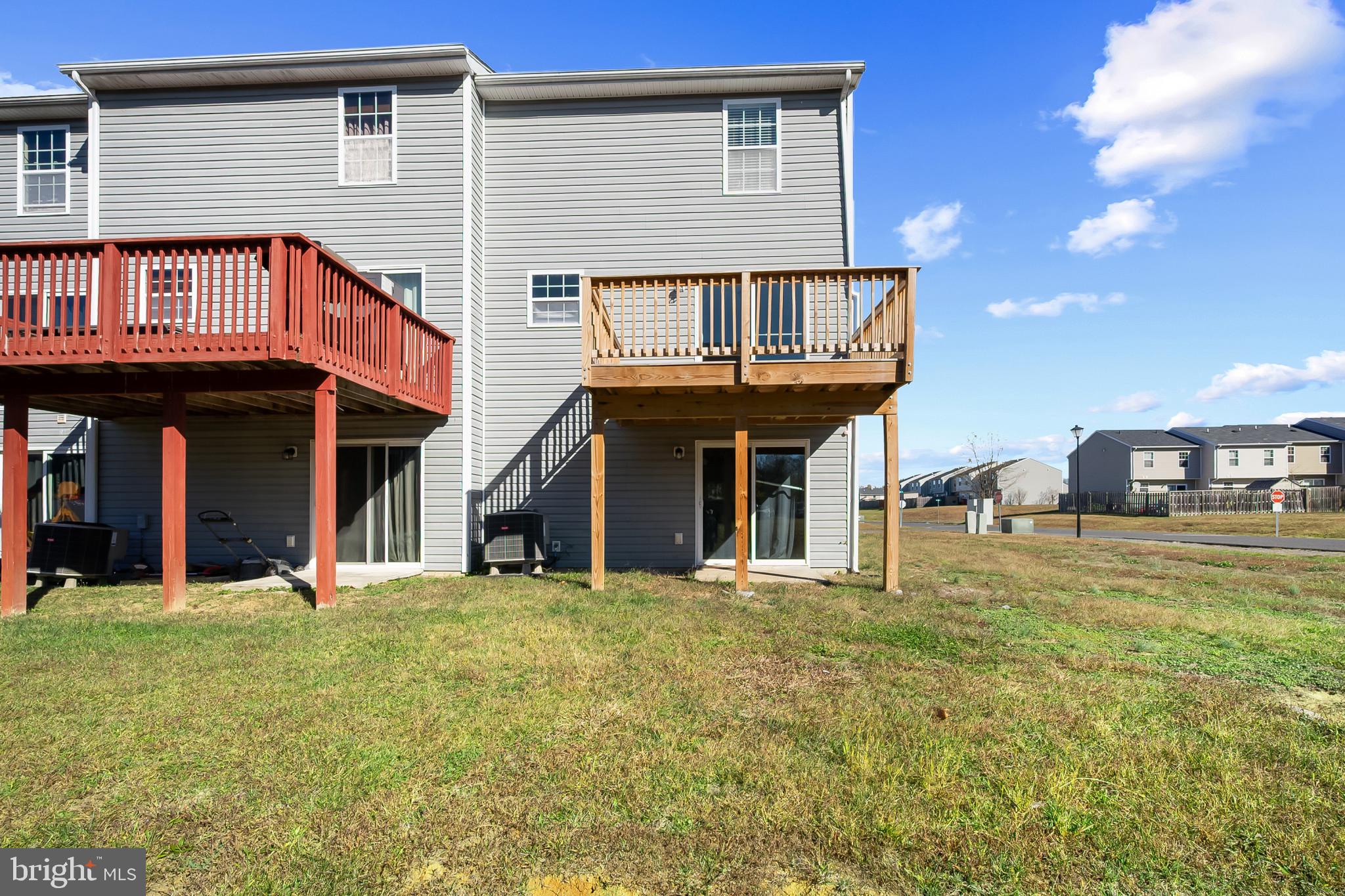 INWOOD VILLAGE - Residential