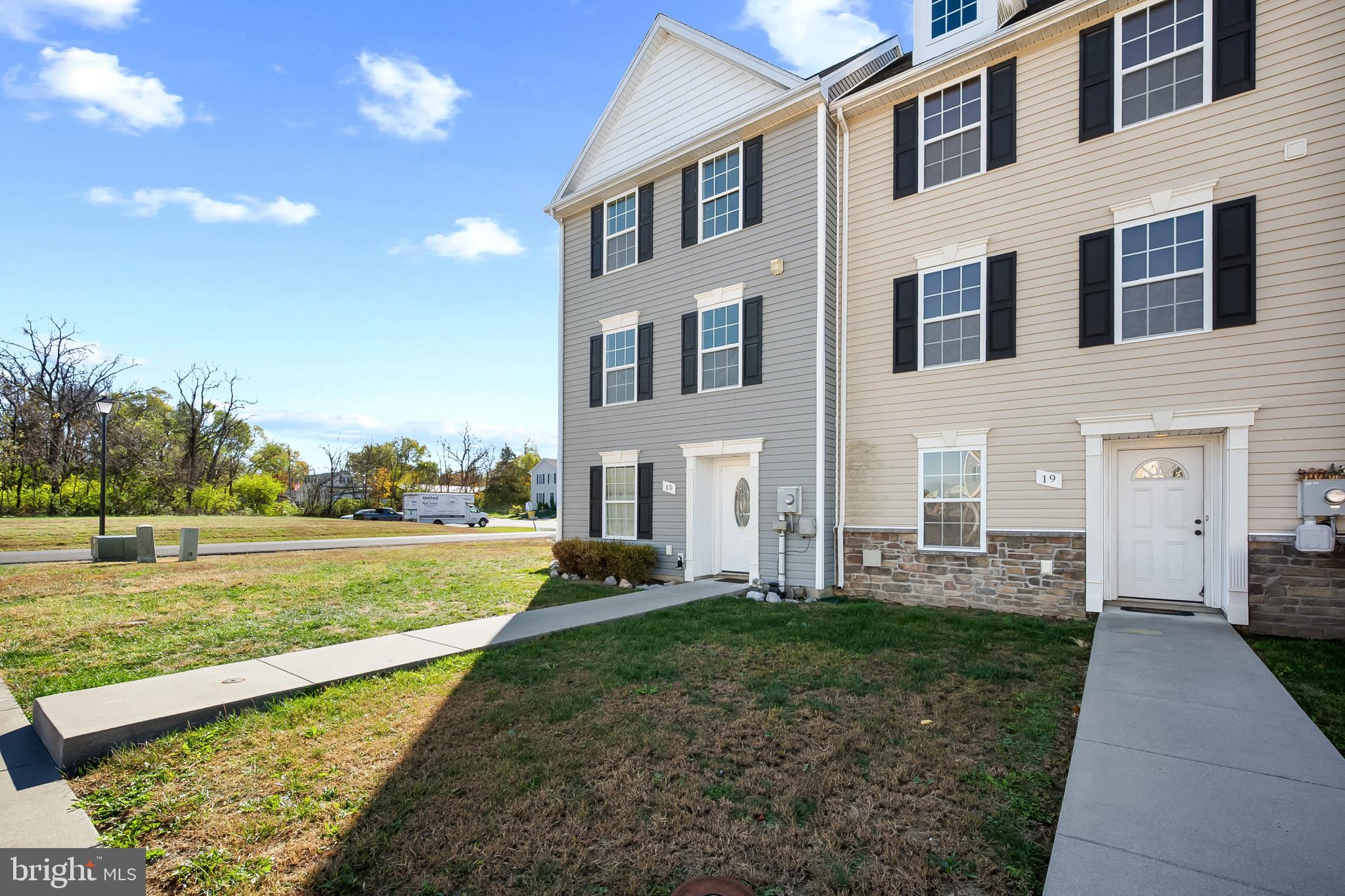 INWOOD VILLAGE - Residential