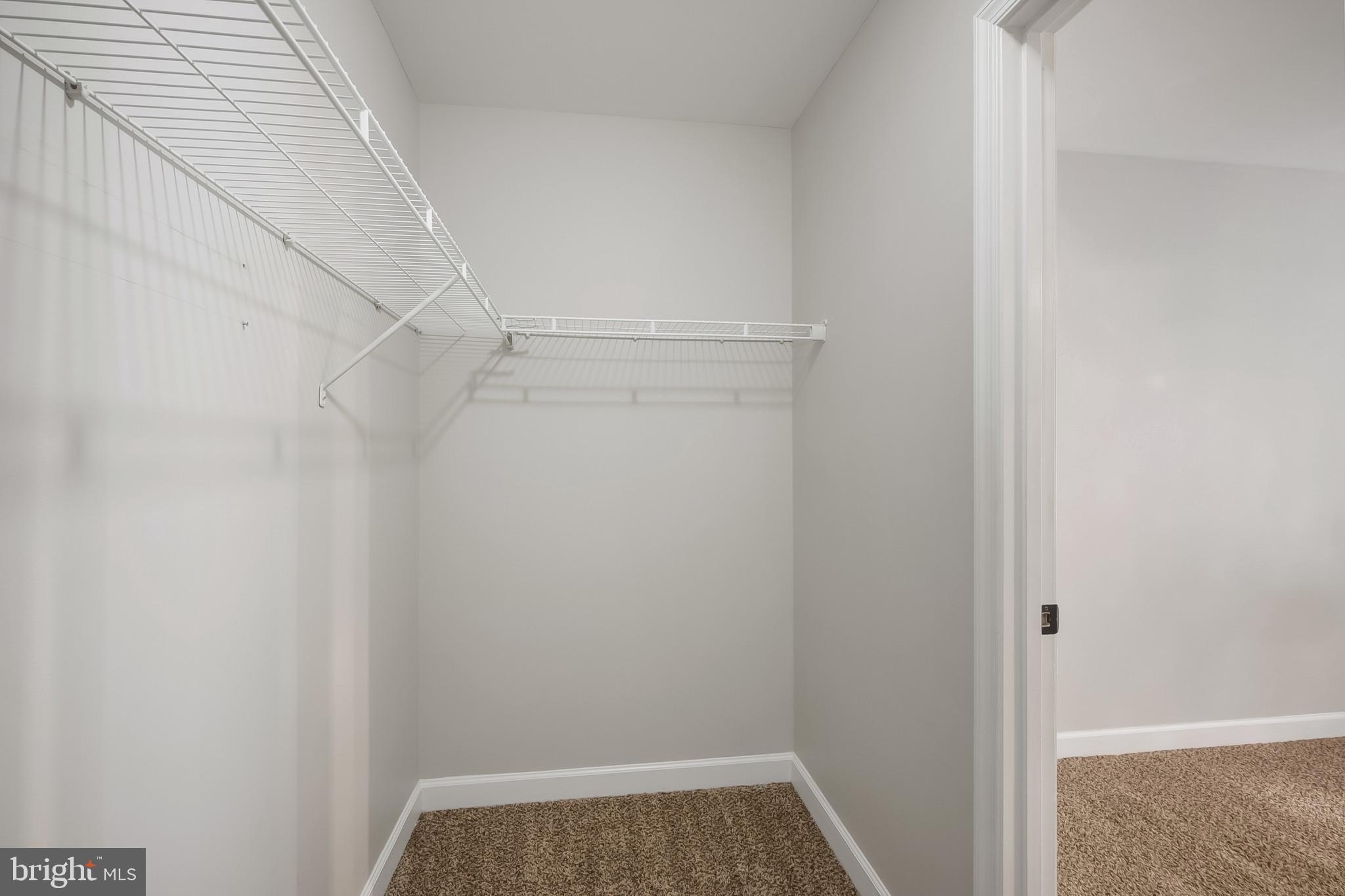 INWOOD VILLAGE - Residential