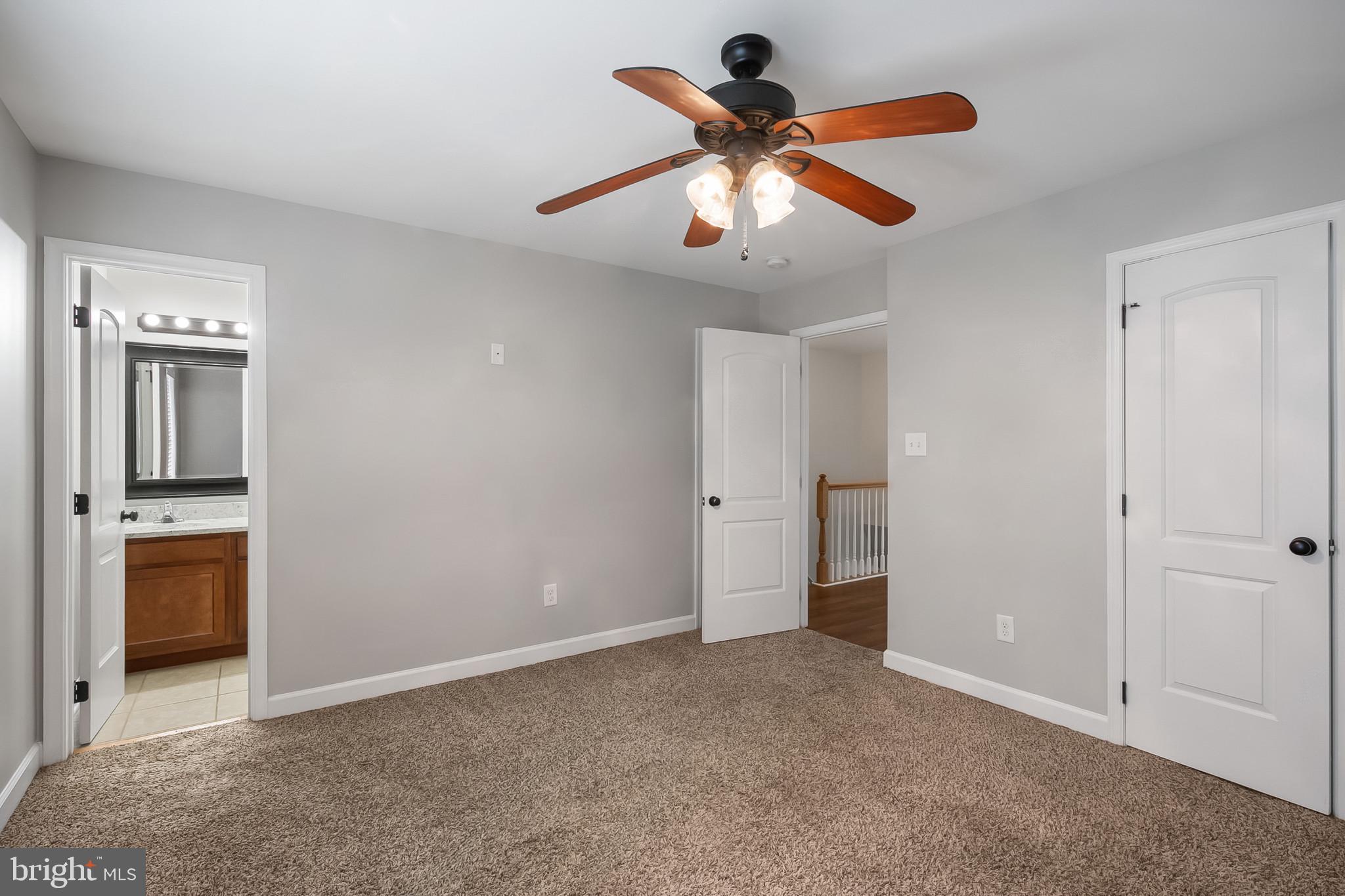 INWOOD VILLAGE - Residential