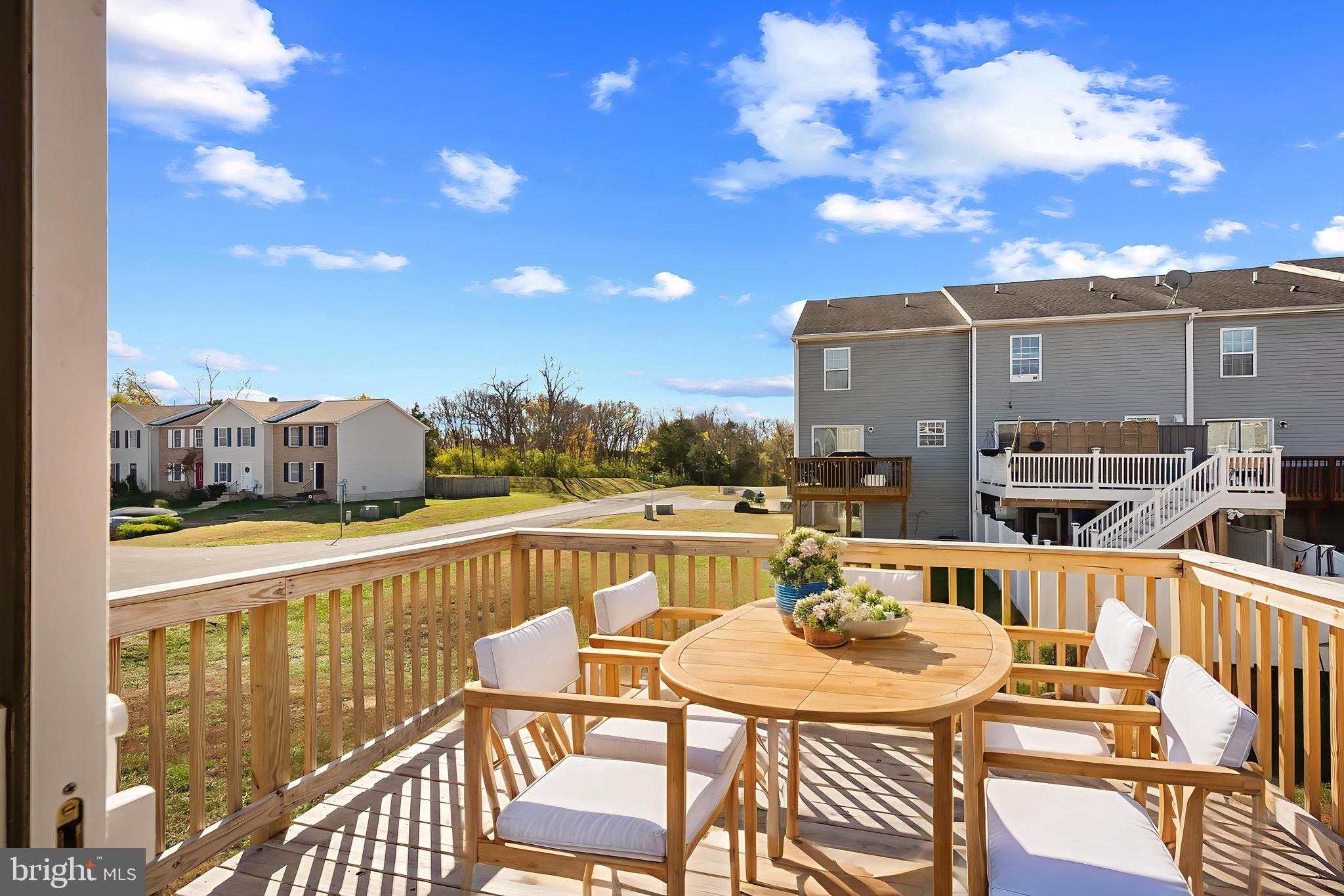 INWOOD VILLAGE - Residential