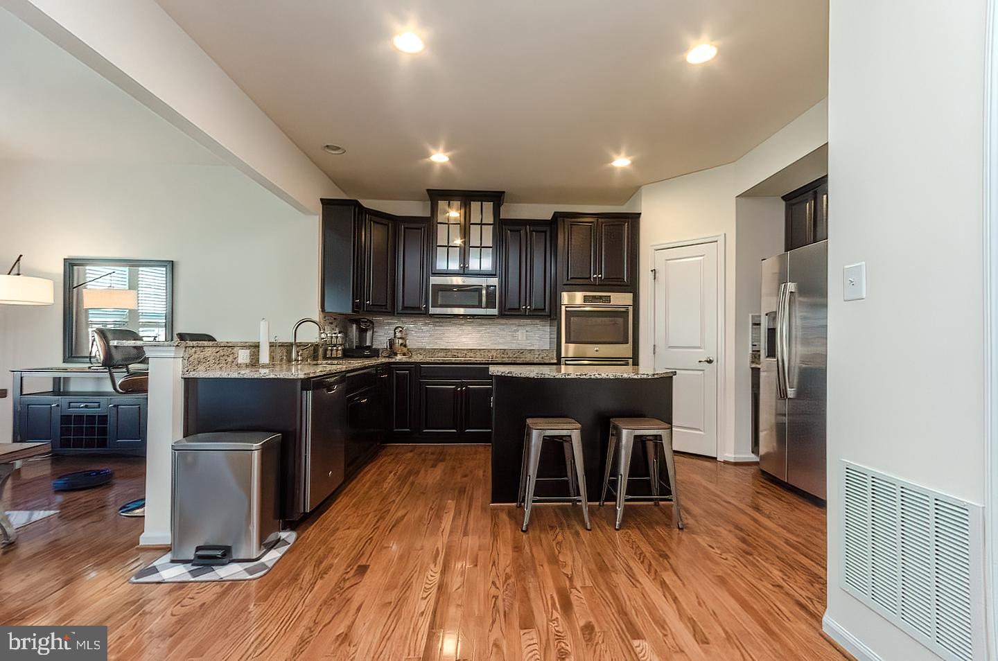 POTOMAC STATION - Residential