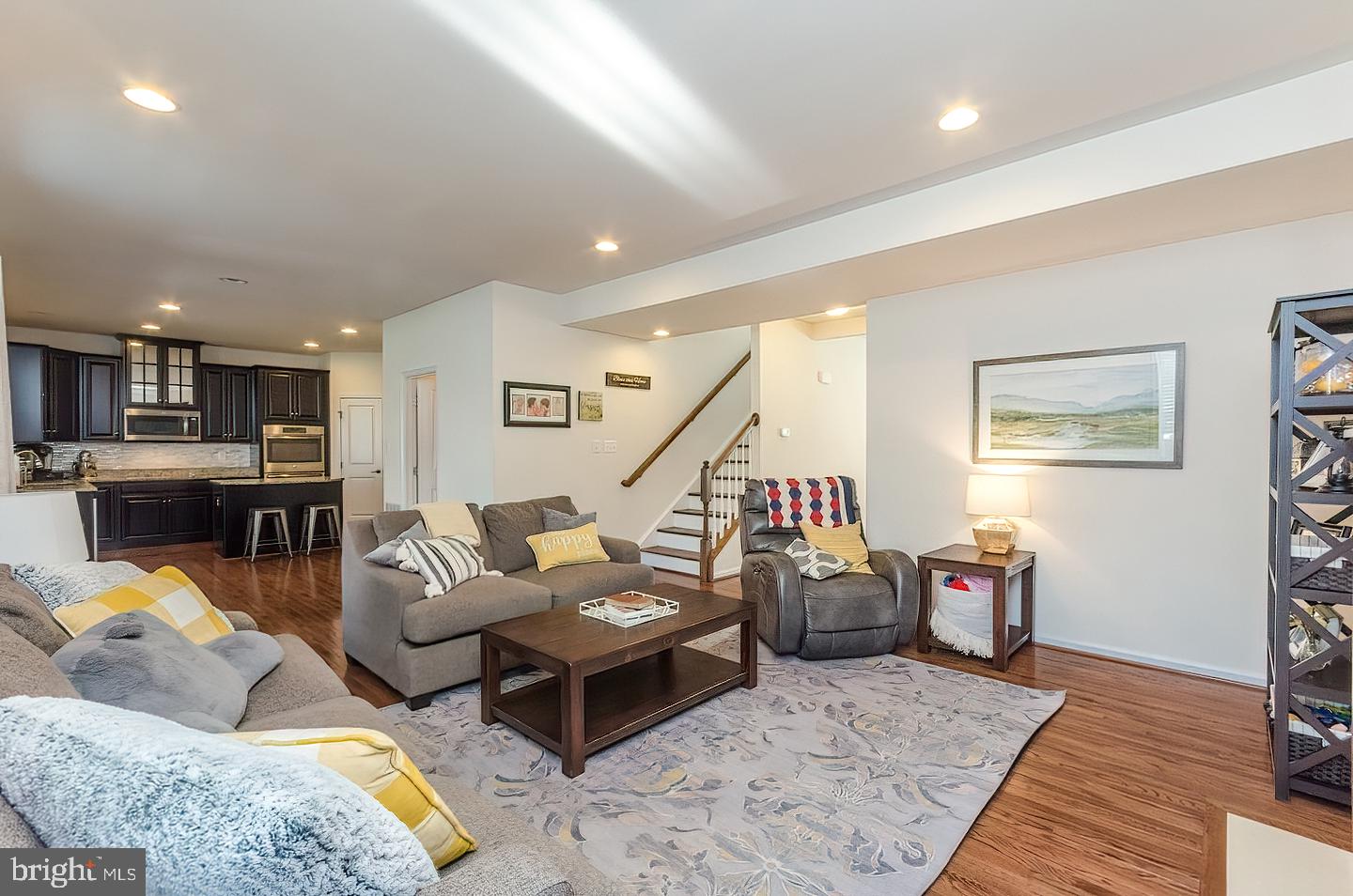 POTOMAC STATION - Residential