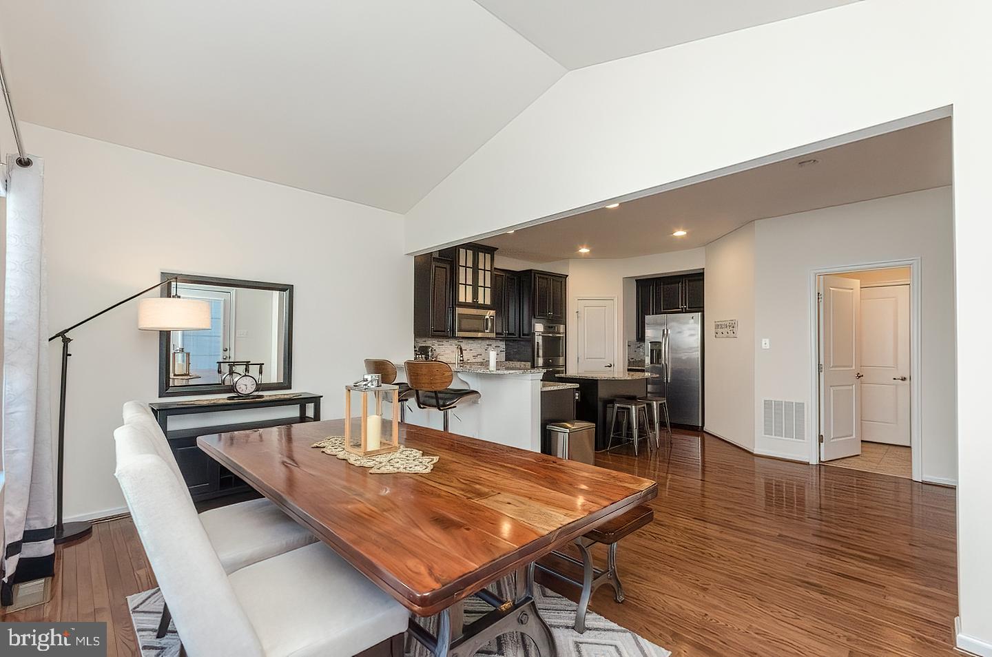 POTOMAC STATION - Residential