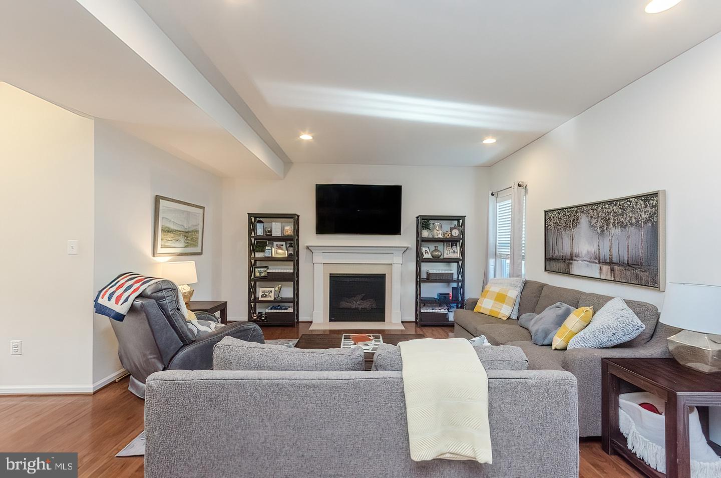 POTOMAC STATION - Residential