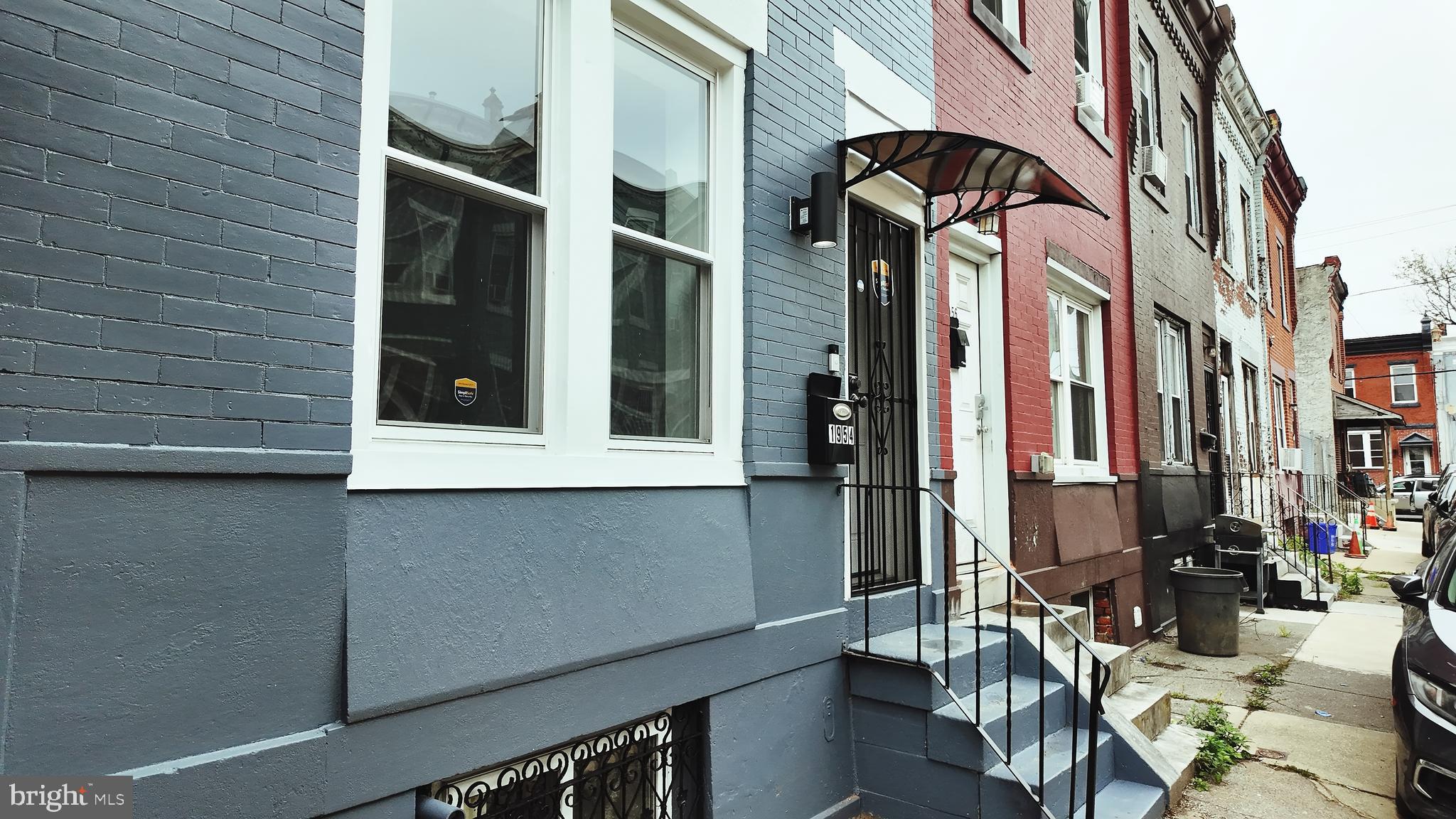 STRAWBERRY MANSION - Residential