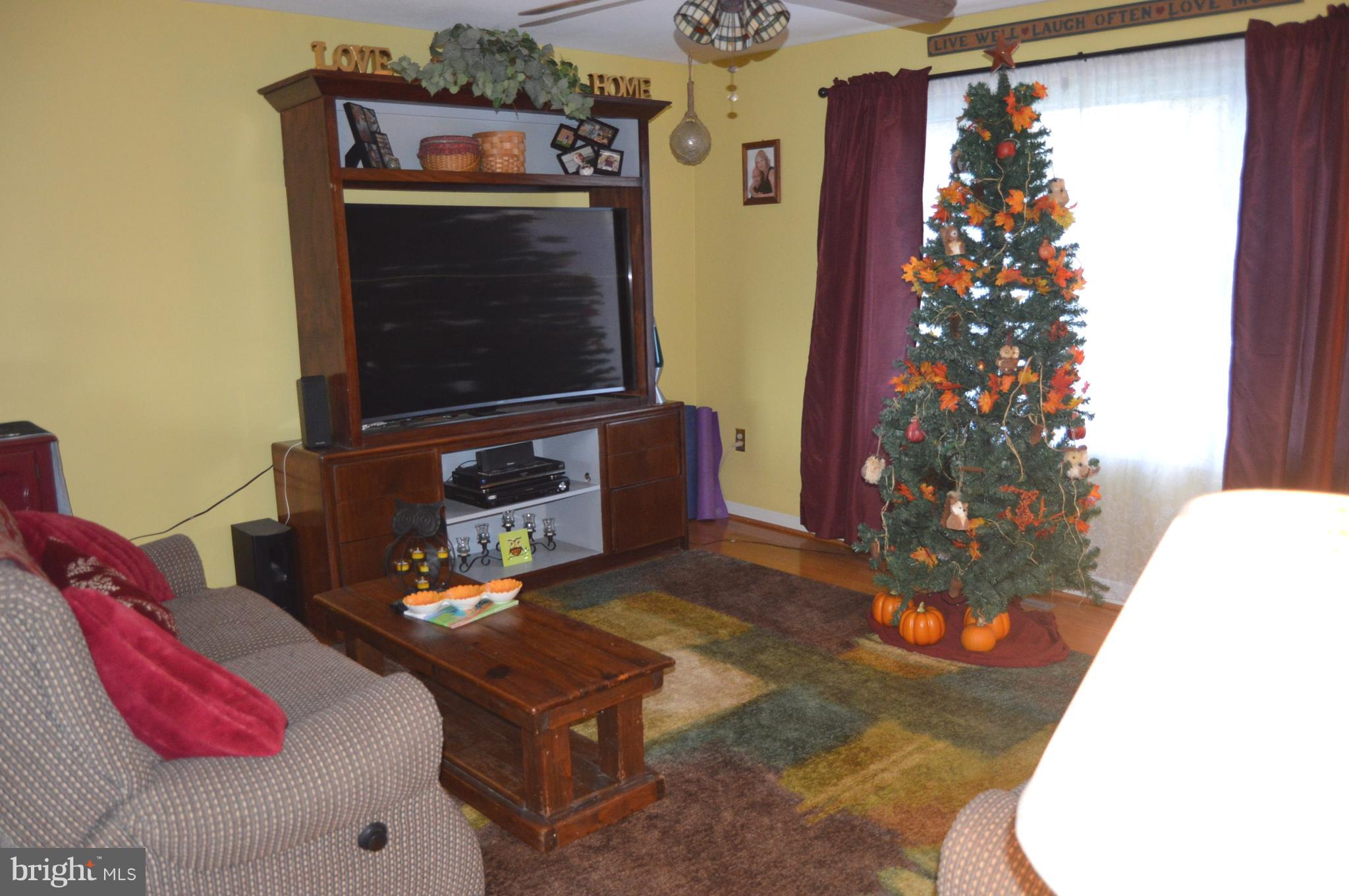 PHYLPRES - Residential Lease