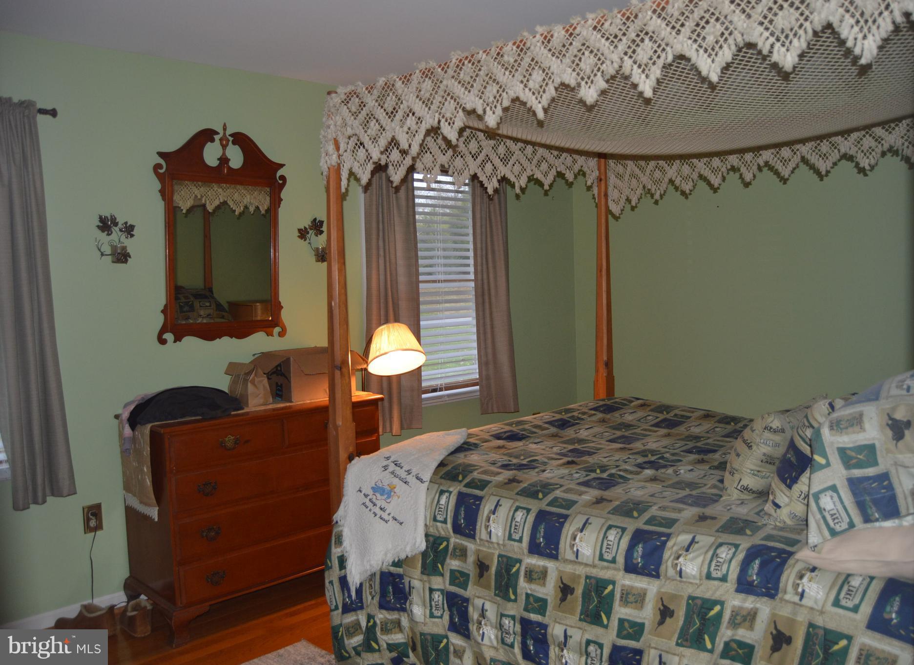 PHYLPRES - Residential Lease