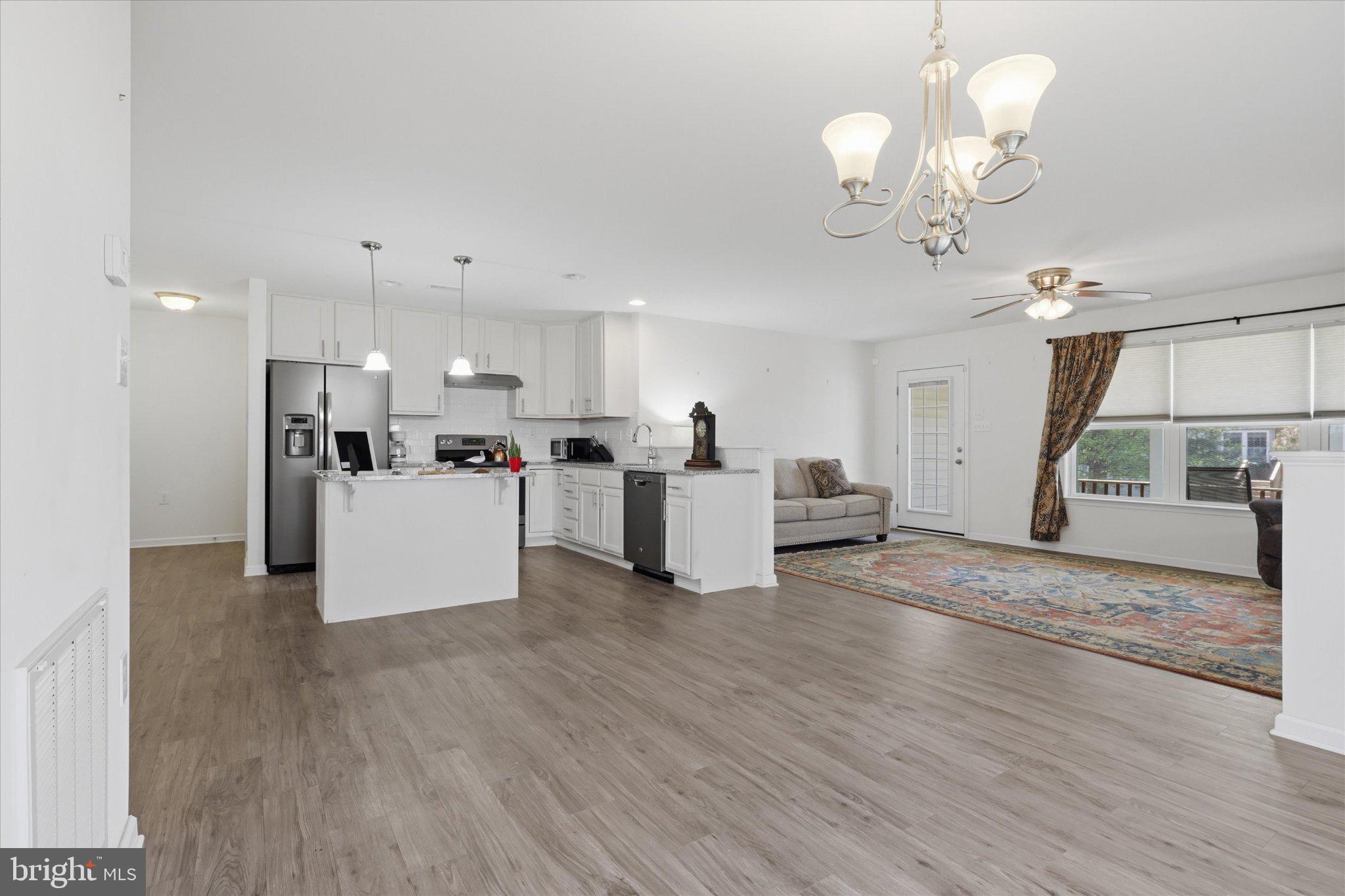 SPRING MILLS - Residential