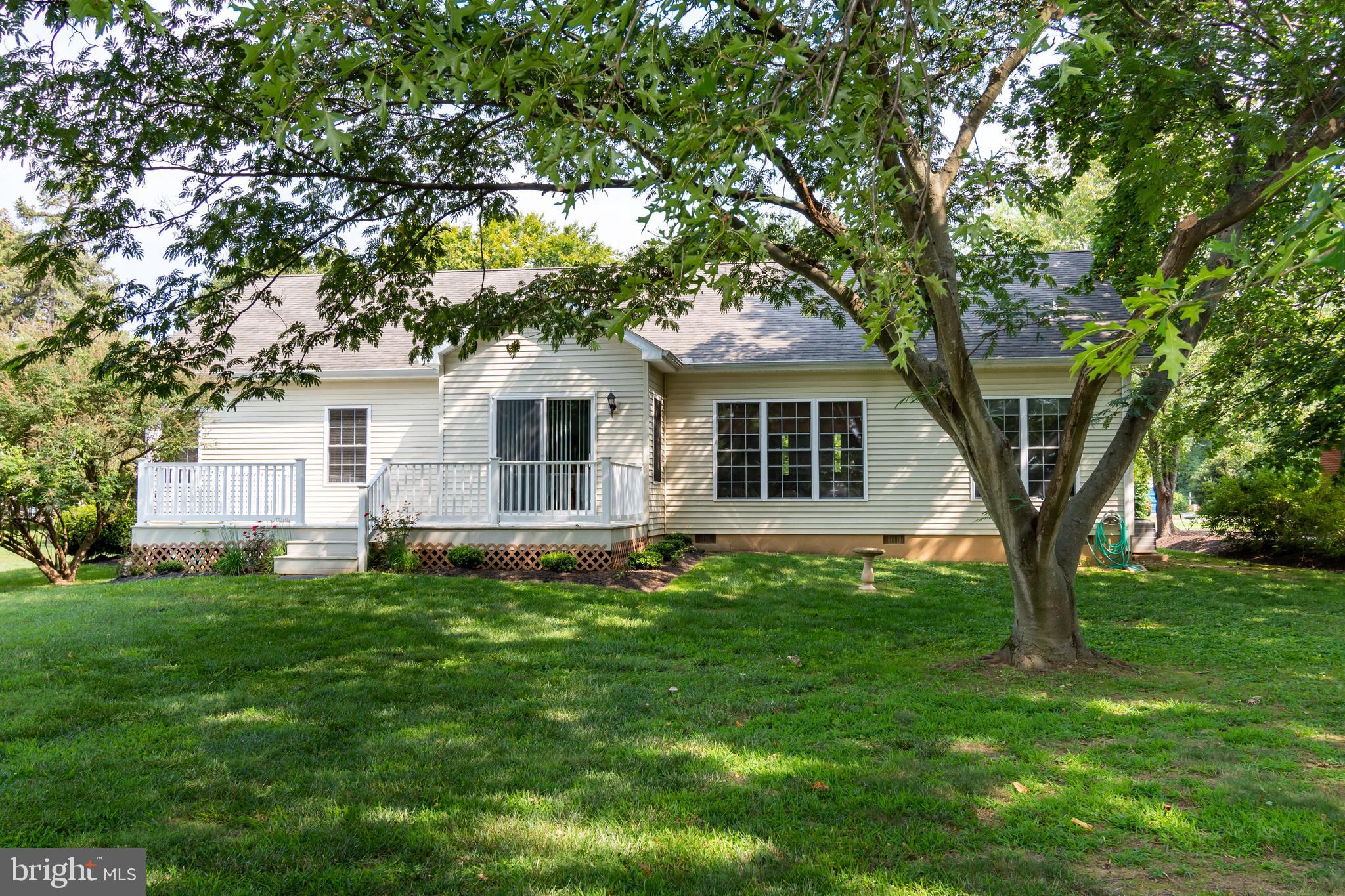 FOXLEY MANOR - Residential