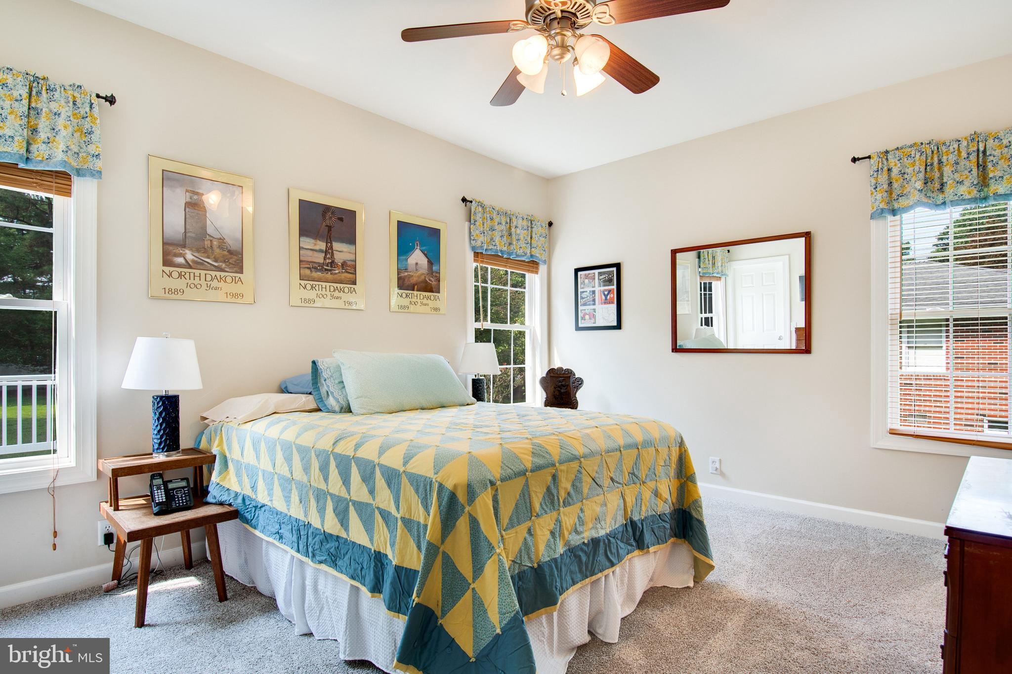 FOXLEY MANOR - Residential