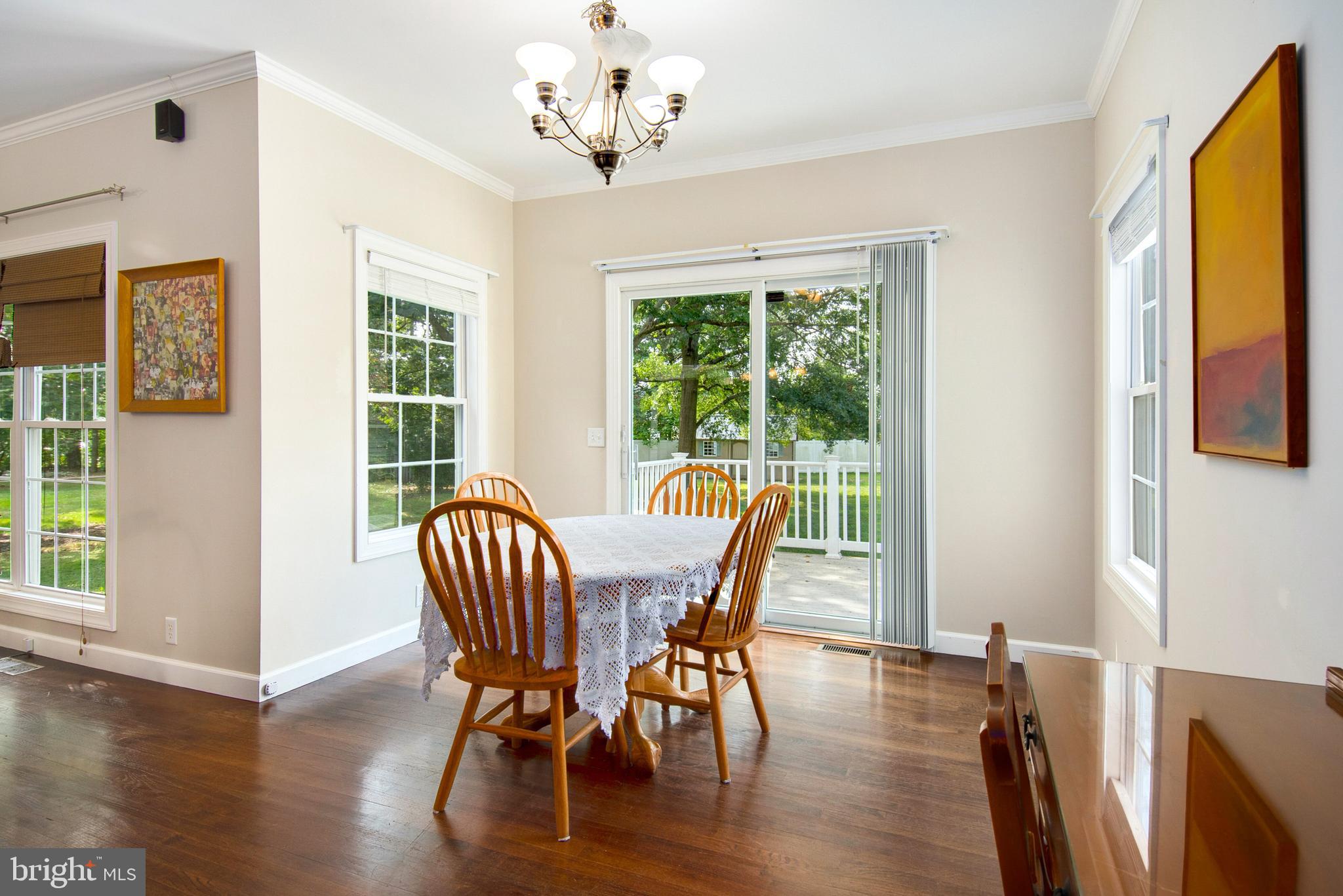 FOXLEY MANOR - Residential