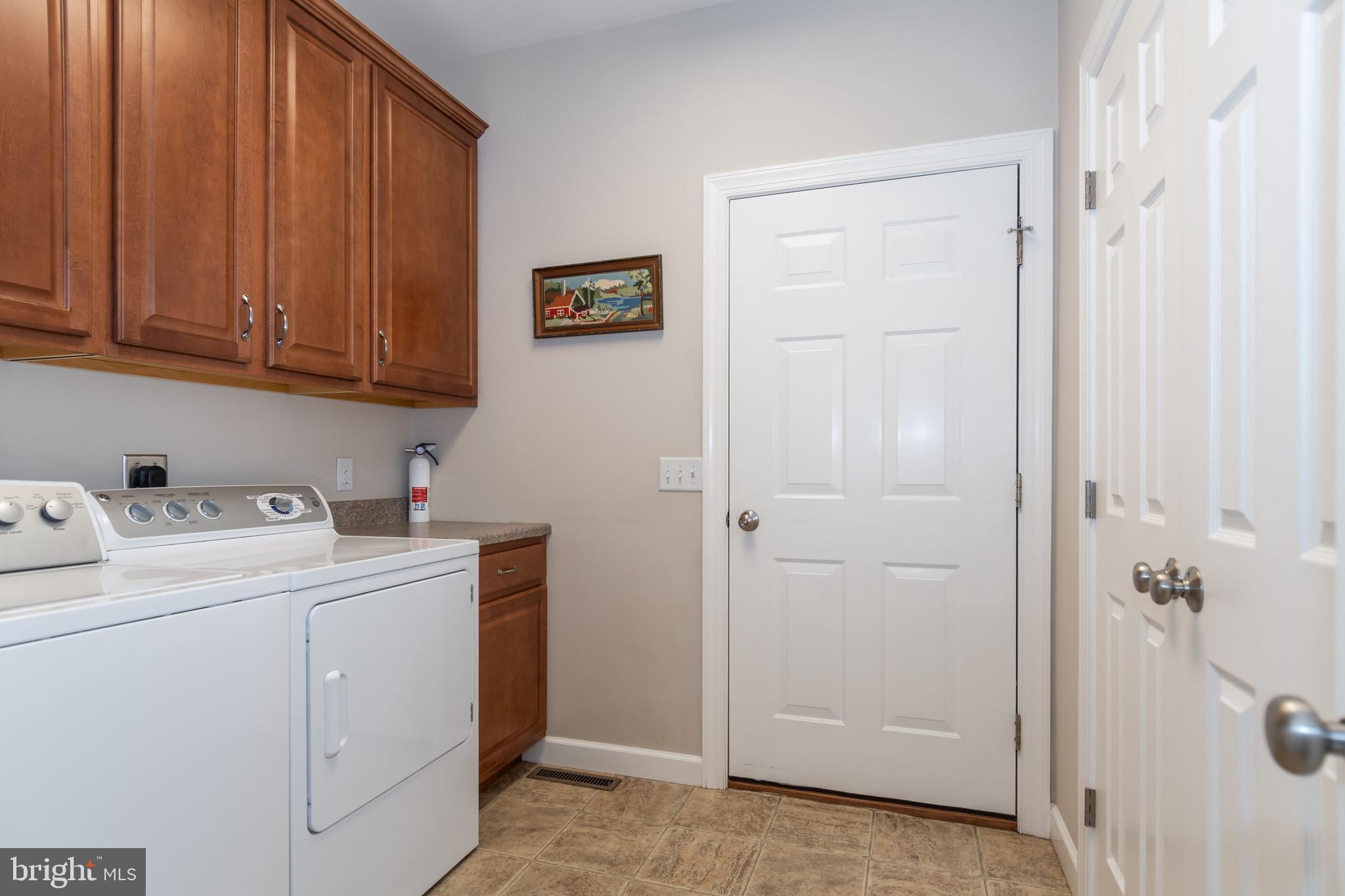 FOXLEY MANOR - Residential