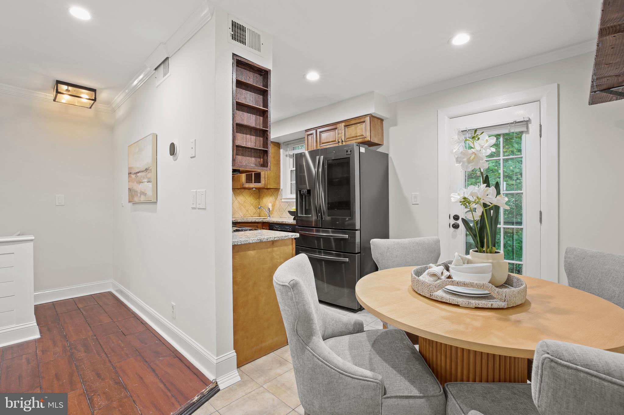 THE ARLINGTON - Residential