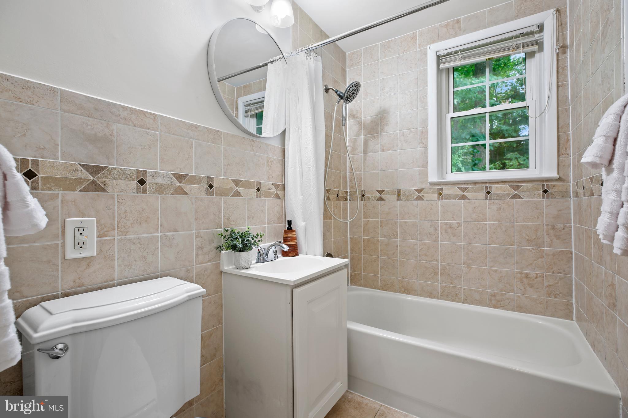 THE ARLINGTON - Residential