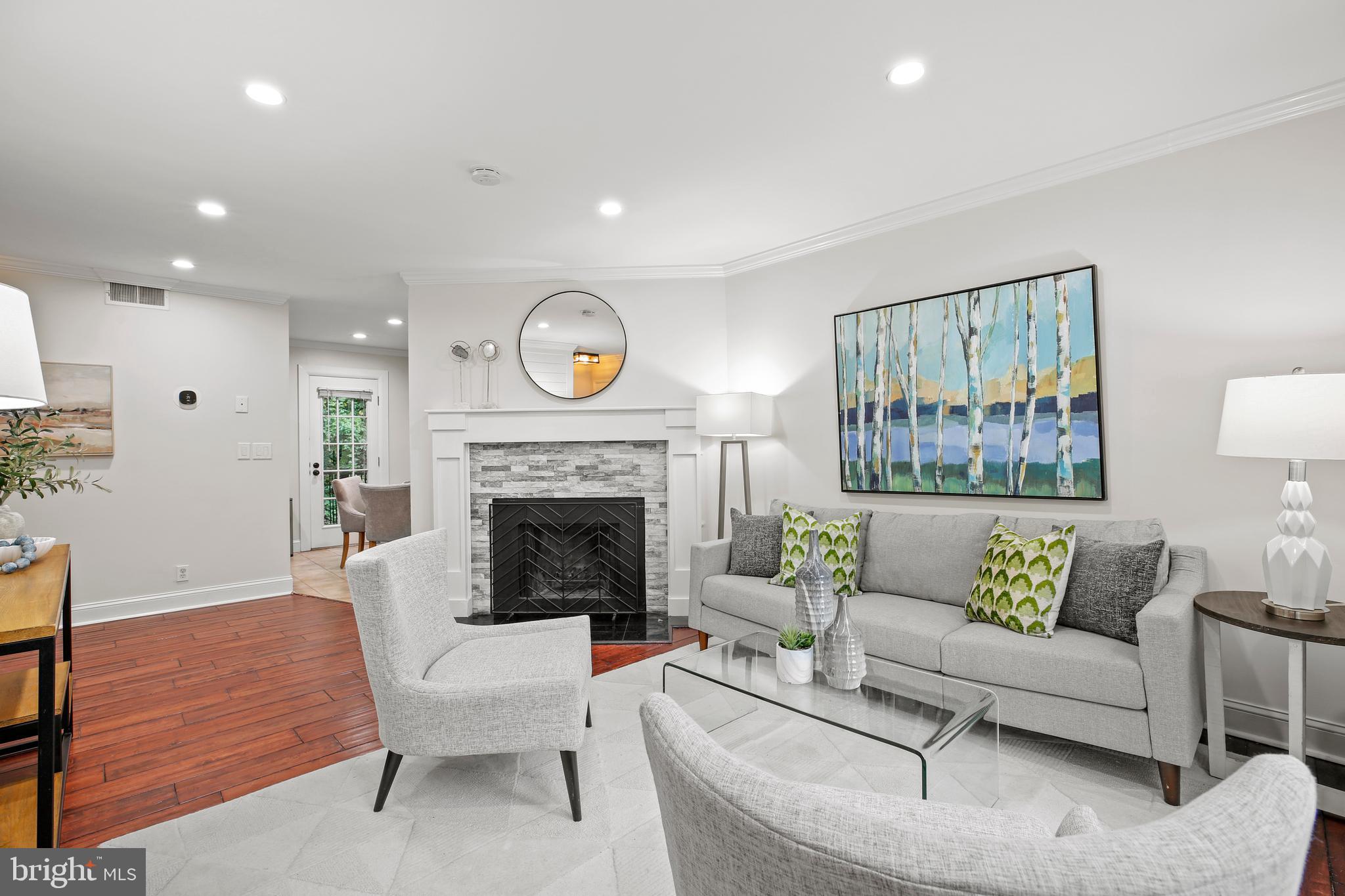 THE ARLINGTON - Residential